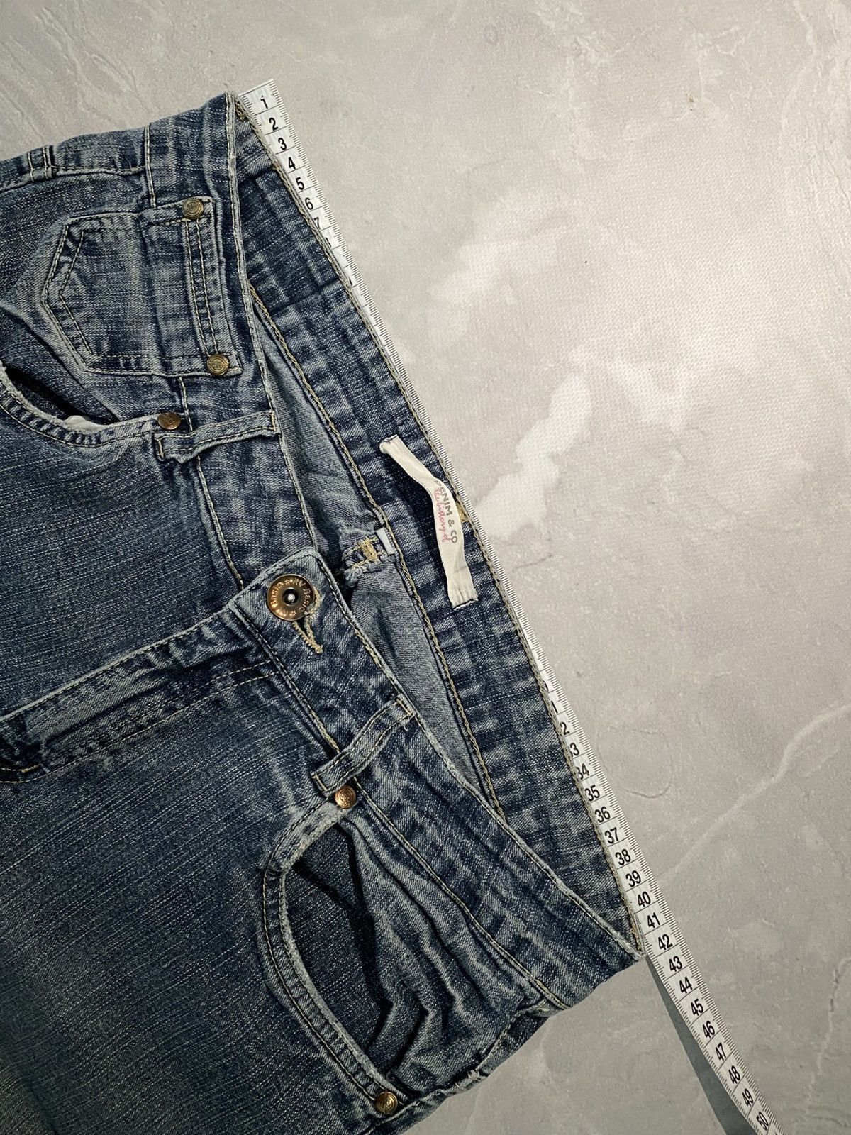 Japanese Brand Rare Washed Distressed Slim Jean / Number Nine Style Size US 33 - 9 Thumbnail