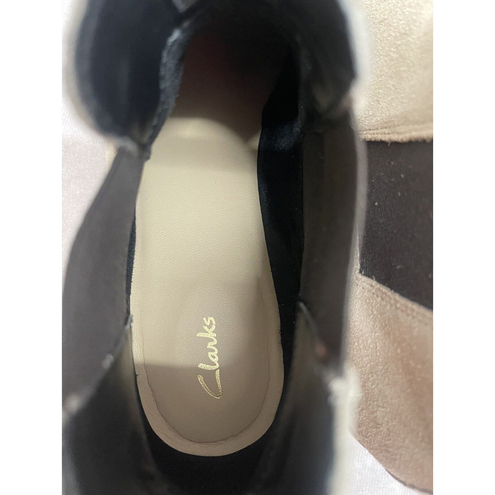 Clarks Clarks Womens Leather Memi Top Ankle Boot Sand Suede Casual Size US 6 / IT 36 - 8 Thumbnail
