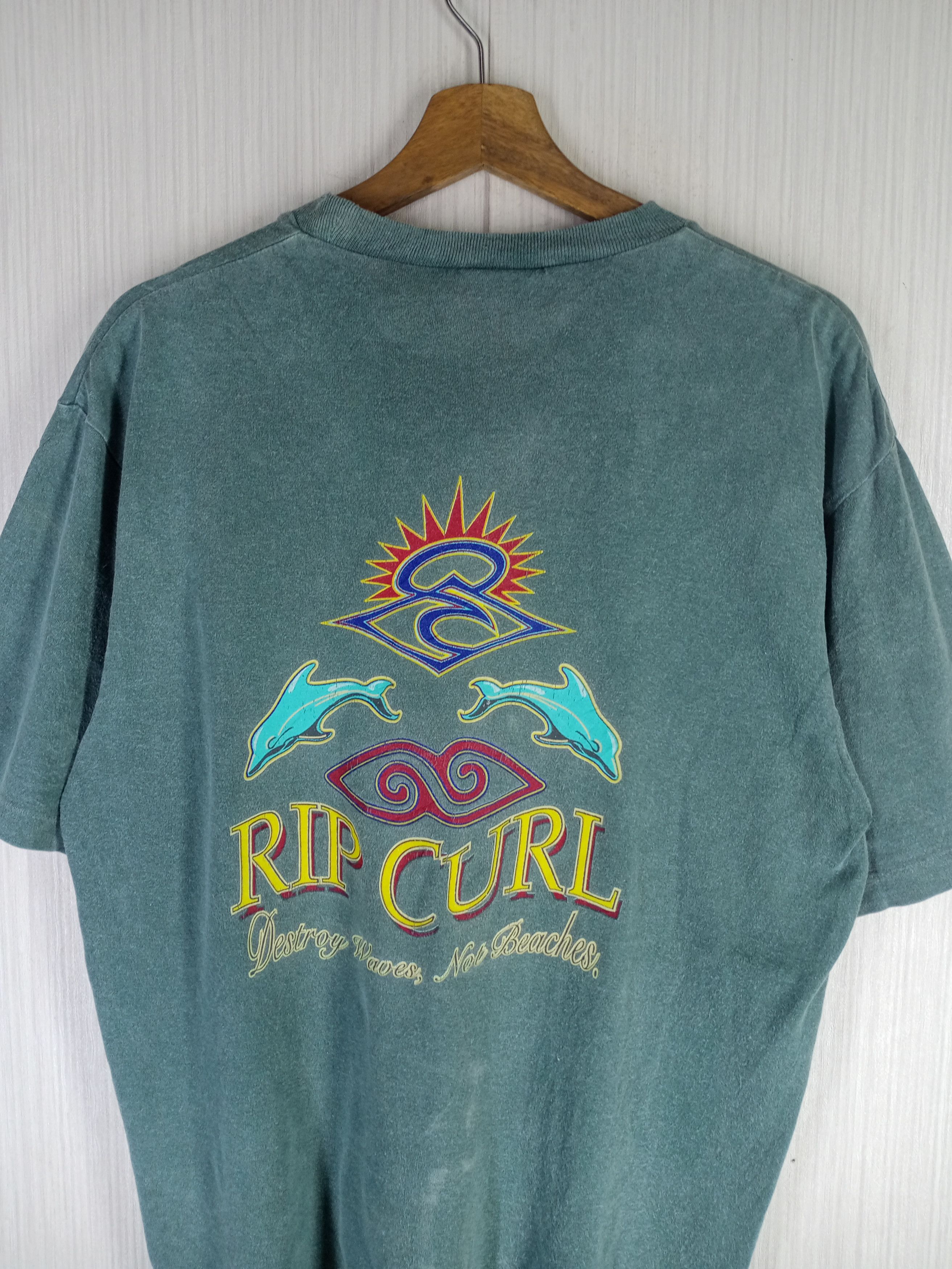 Rip Curl Vintage 90s Ripcurl Destroy Waves Not Beaches Tee Size US L / EU 52-54 / 3 - 1 Thumbnail