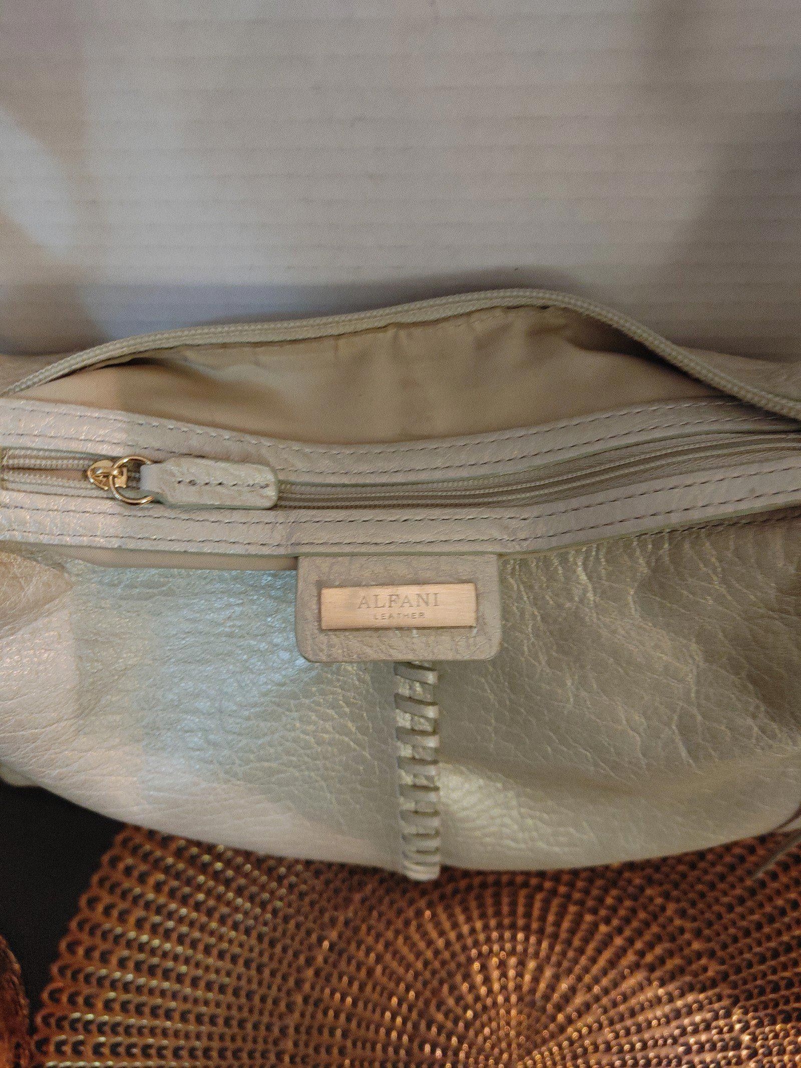 Alfani Alfani Pearlescent Leather Shoulder Bag Size ONE SIZE - 7 Thumbnail