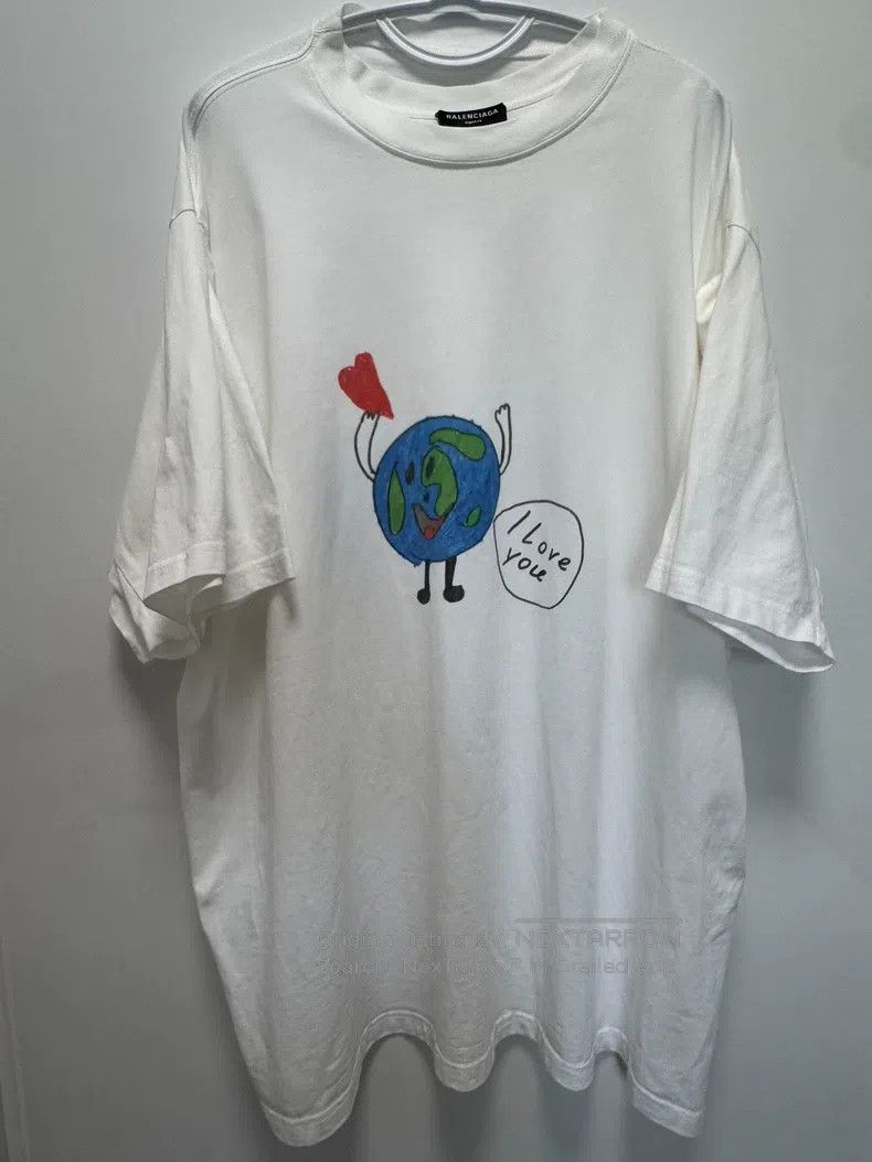Balenciaga Balenciaga I Love Earth Layered Fake Two-Piece T-Shirt Sho Size US XS / EU 42 / 0 - 1 Thumbnail