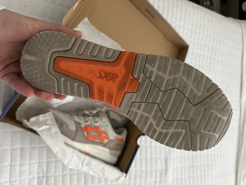 Asics × Kith Asics Gel Lyte III 3 x Ronnie Fieg KITH Remastered Size US 11.5 / EU 44-45 - 9 Thumbnail