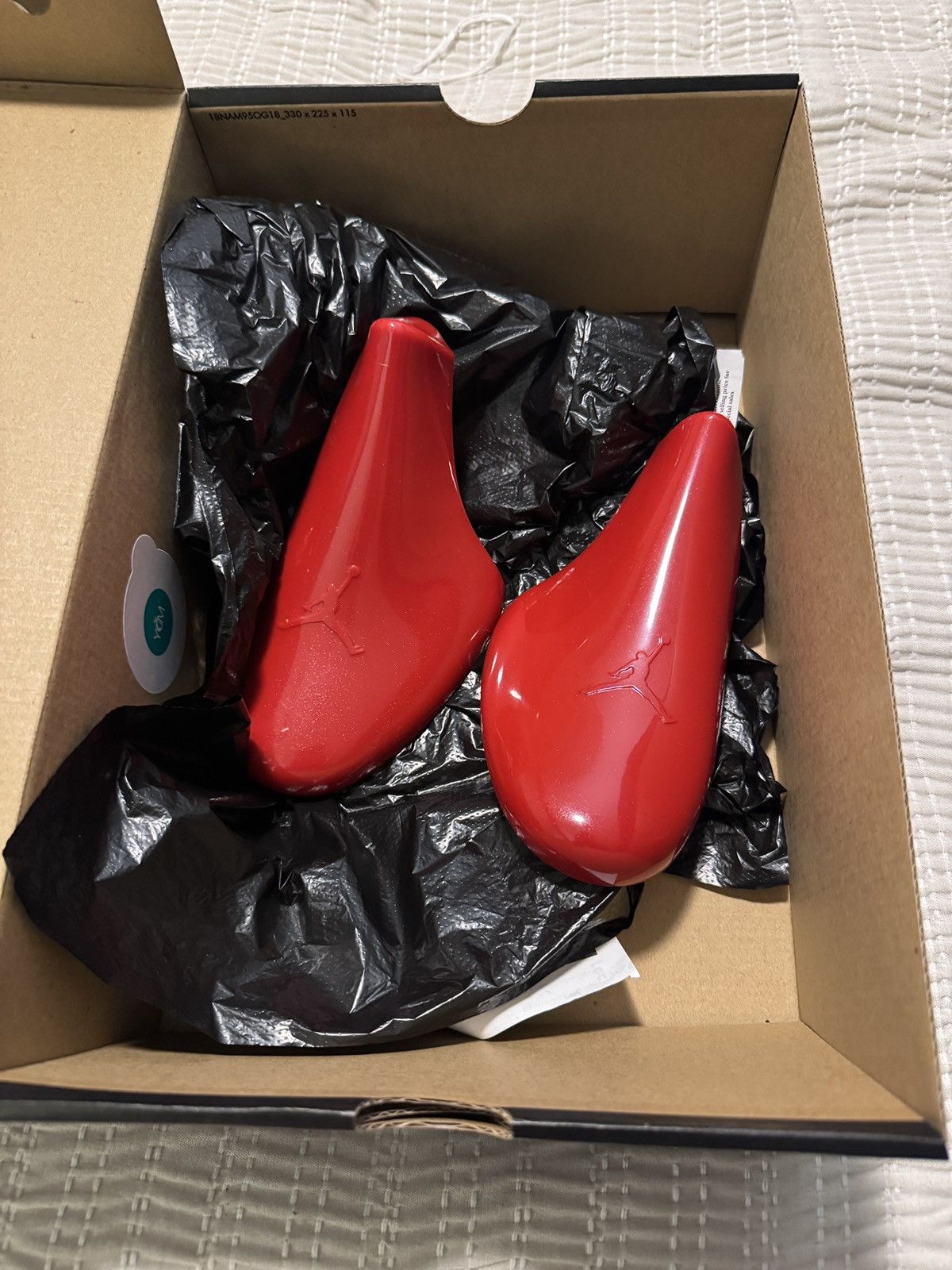 Jordan Brand Jordan 11 ‘Bred’ Size US 9.5 / EU 42-43 - 7 Thumbnail