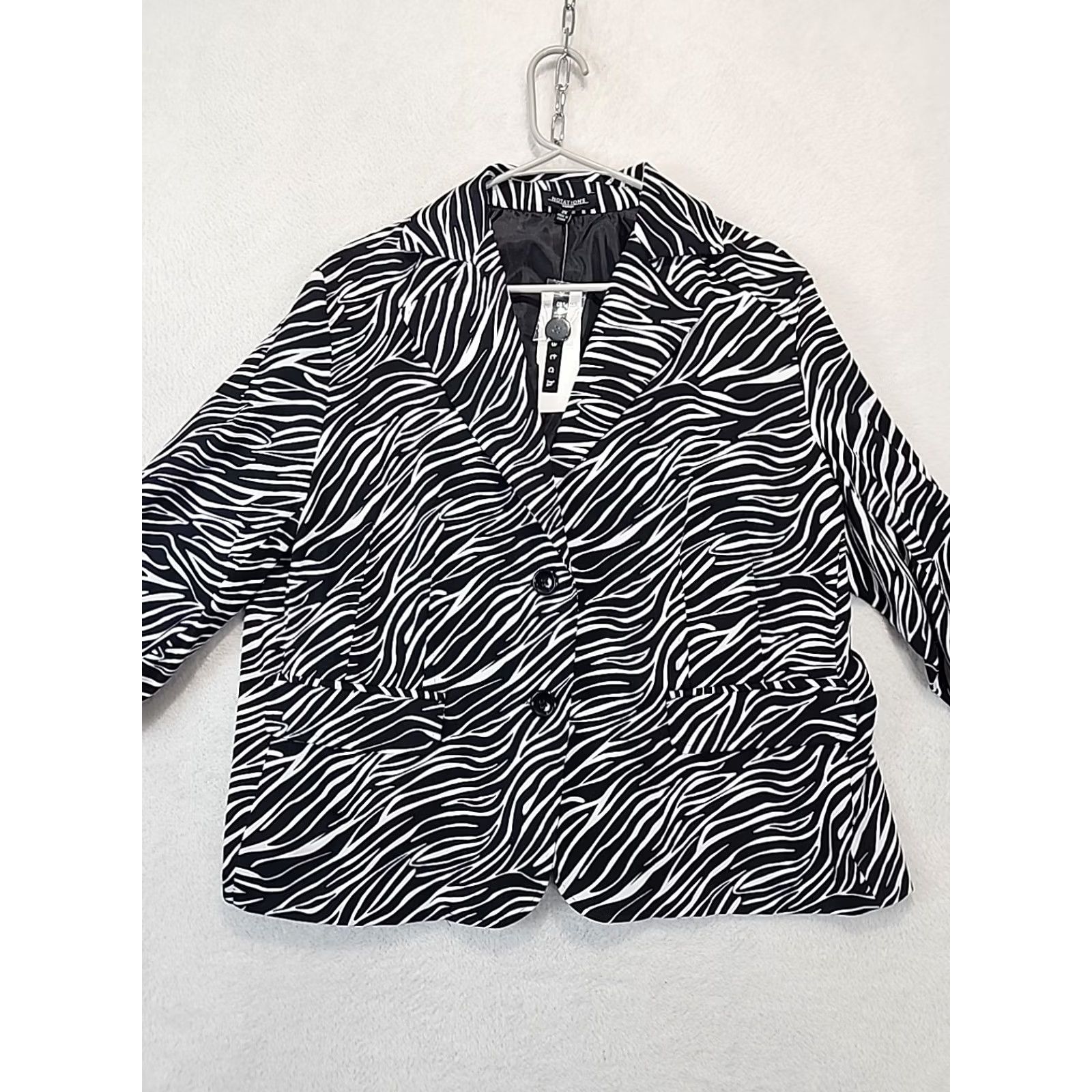 Vintage Notations Women's Plus Size 2X Black White Zebra Print Blazer Shirt Blazer Women 2X Zebra Print with Pockets XL 2X Size XXL / US 16-18 / IT 52-54 - 2 Thumbnail