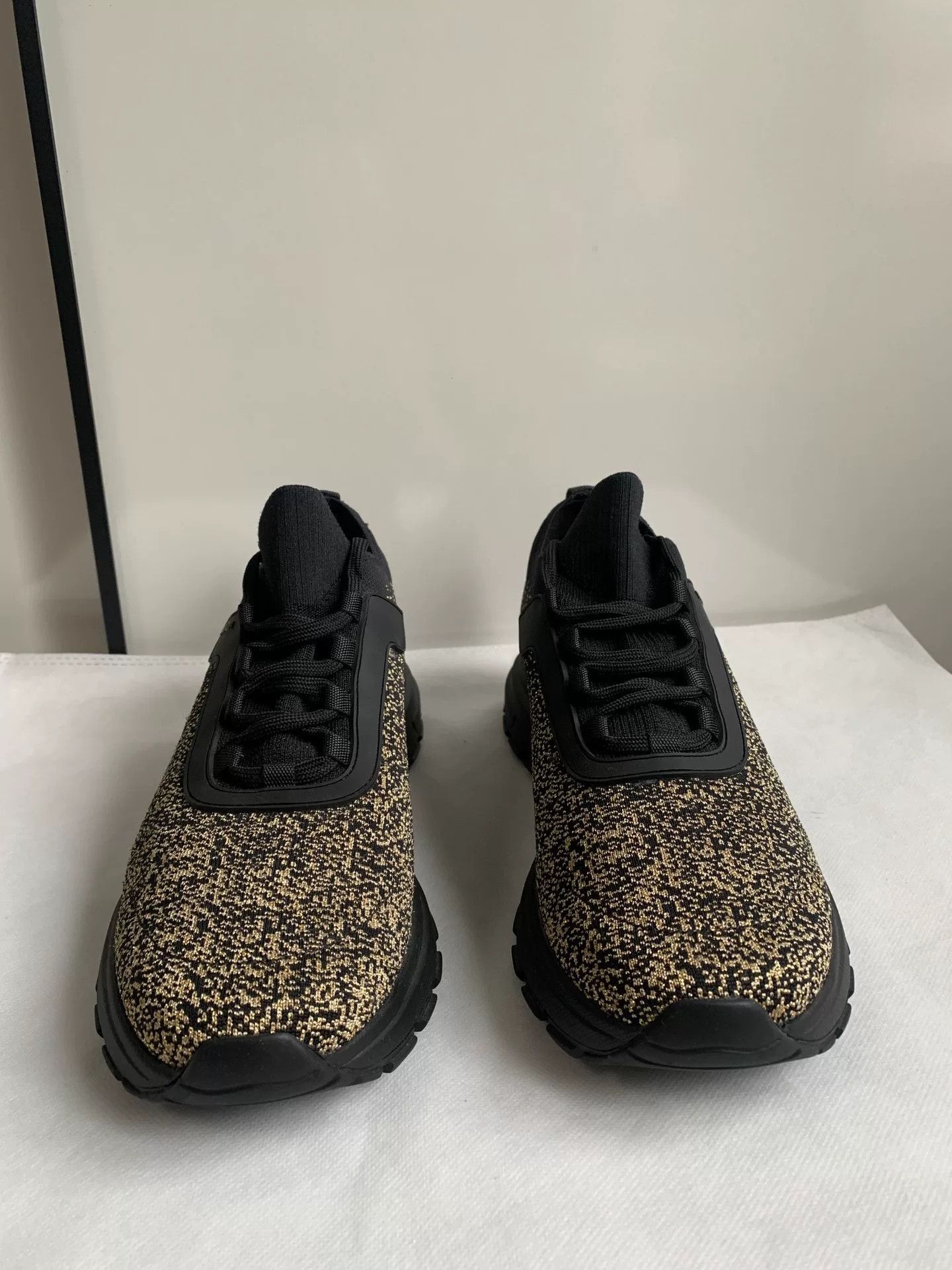 Prada Prada Black Gold Woven Low-Top Sneakers Size US 9.5 / EU 42-43 - 1 Thumbnail