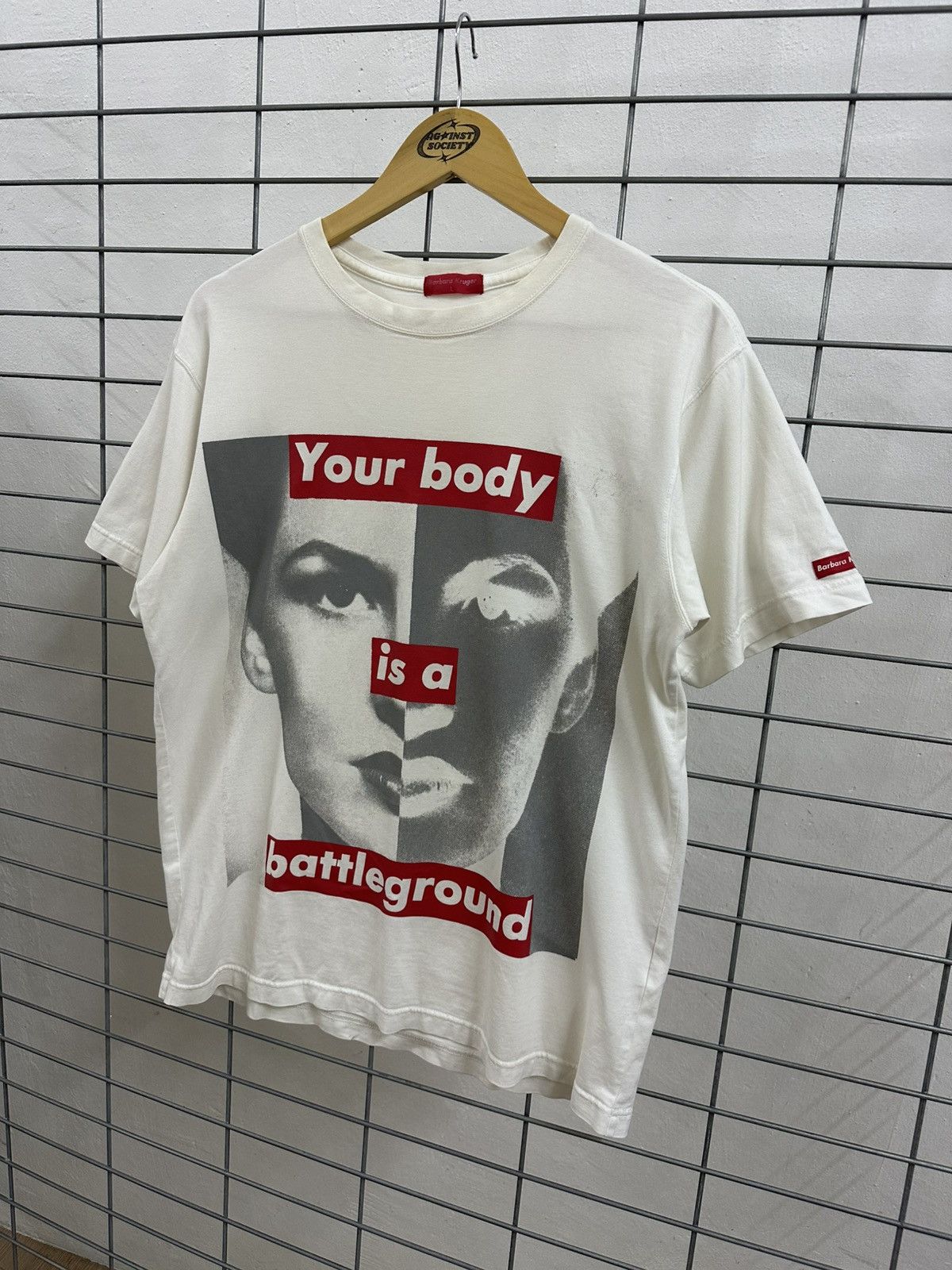 Barbara Kruger Vintage Barbara Kruger Your Body Is A Battleground Tee Size US M / EU 48-50 / 2 - 3 Thumbnail