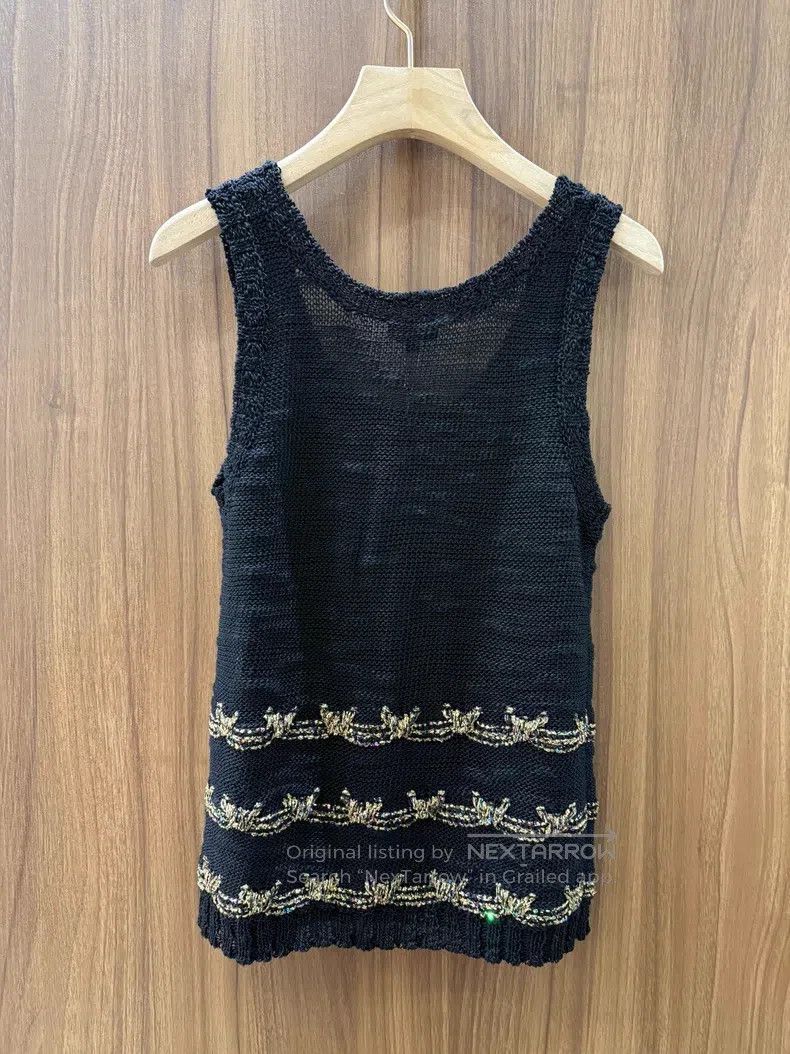 Chanel Chanel 25A black and gold knitted vest Size XXS / US 00 / IT 34 - 2 Thumbnail