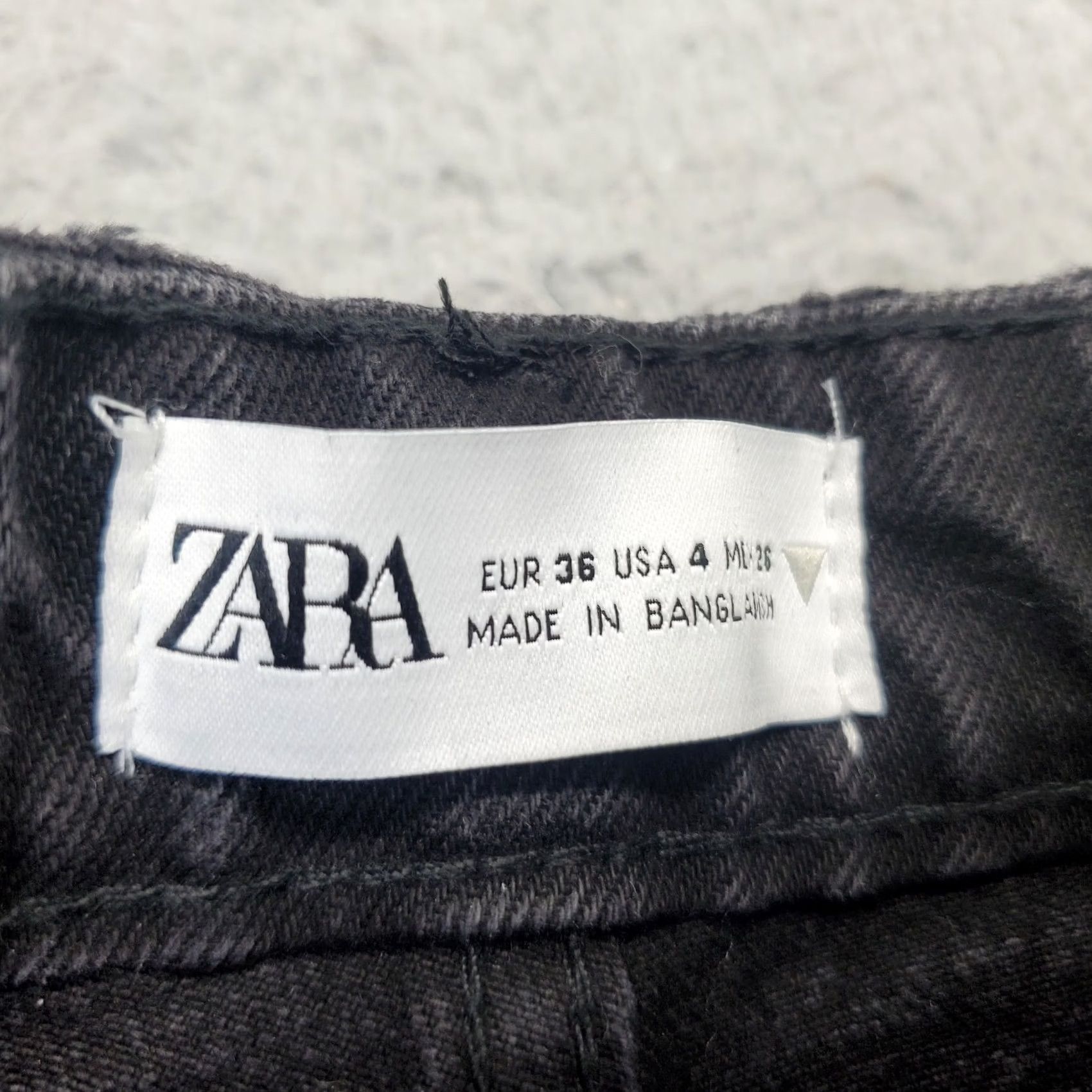 Zara Zara Womens Size 4 Black Denim Straight Jeans Dark Wash 32" Inseam 5-Pocket Regular Fit Vintage: No Size 27" / US 4 / IT 40 - 6 Thumbnail