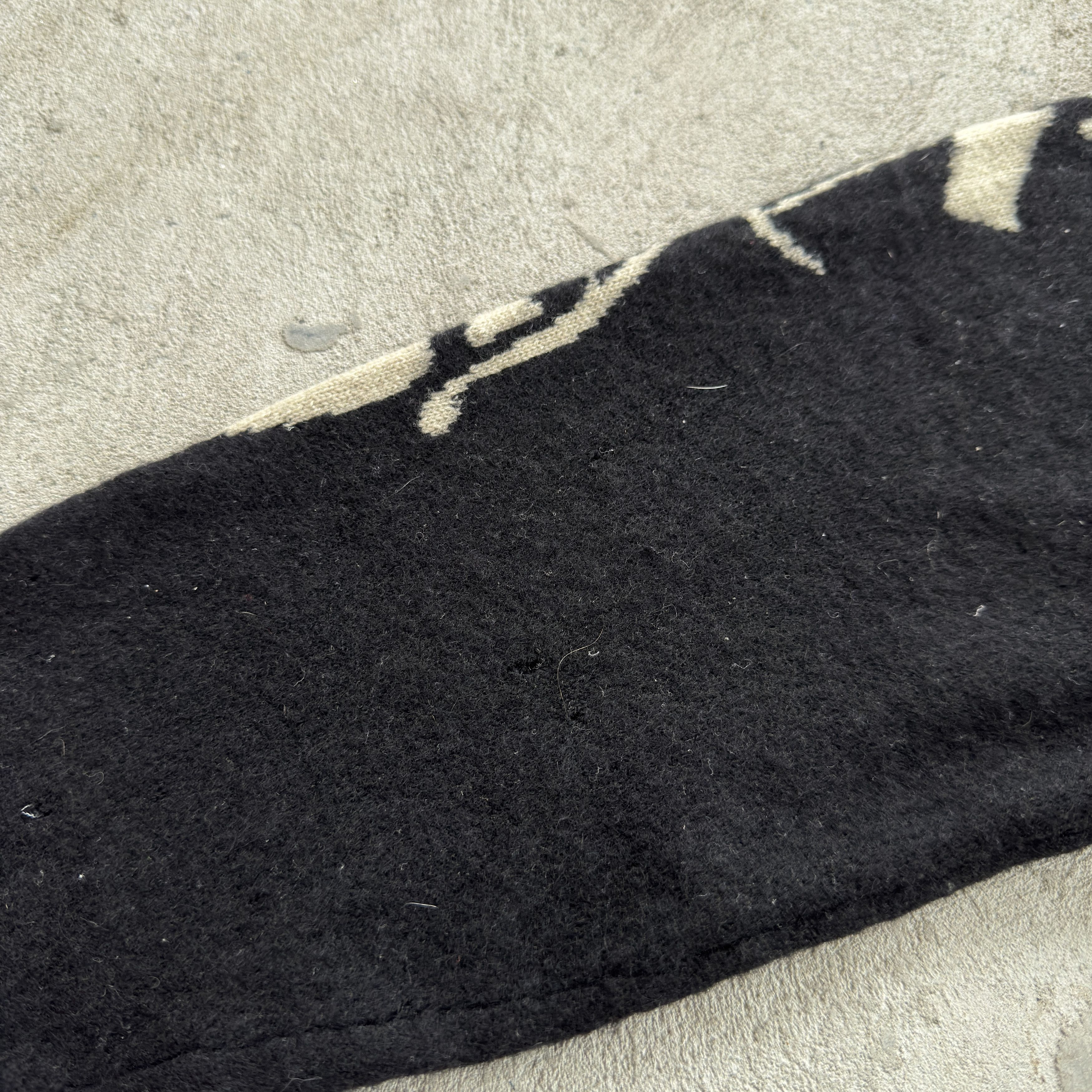 A&G Rock A&G Rock Amal Guessous Harajuku Queen Cashmere Sweater Size US XL / EU 56 / 4 - 5 Thumbnail