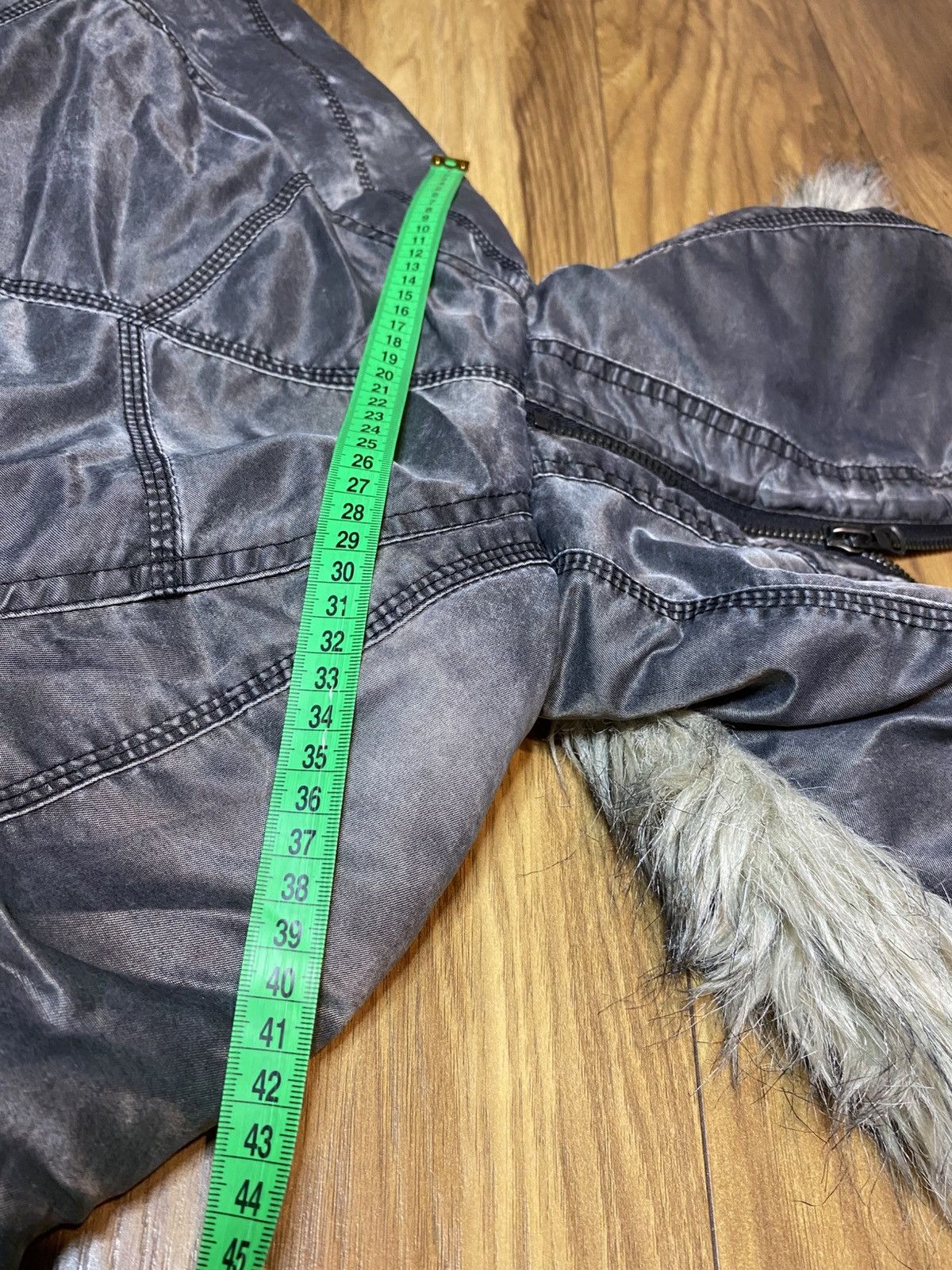 Japanese Brand Jacket Alaska Faux Fur Jacket Fishbone Japanese Style Size US XS / EU 42 / 0 - 17 Thumbnail