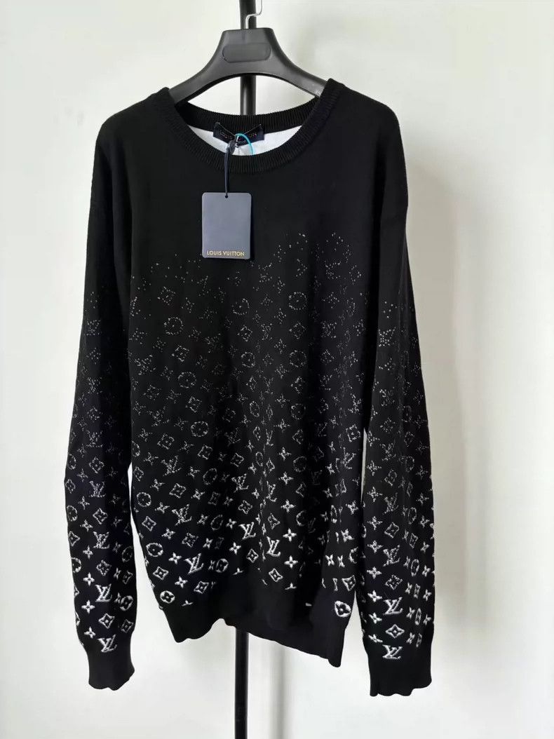 Louis Vuitton Louis Vuitton Long Sleeve Sweater with Old Flower Gradient Size US XXL / EU 58 / 5 - 1 Thumbnail