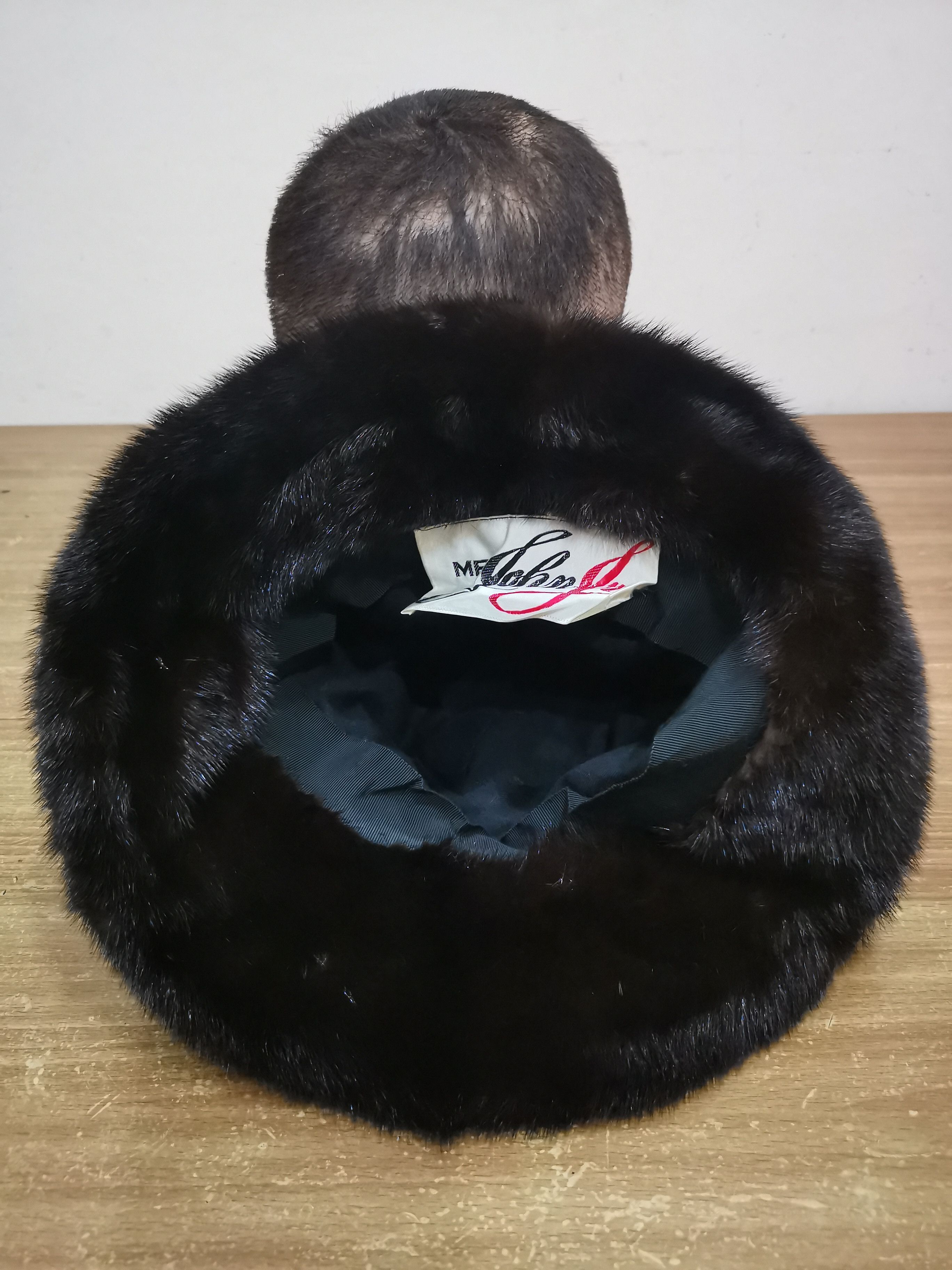 Vintage Vintage Bucket Hats Mr John JC. - Hairy Design Size ONE SIZE - 5 Thumbnail