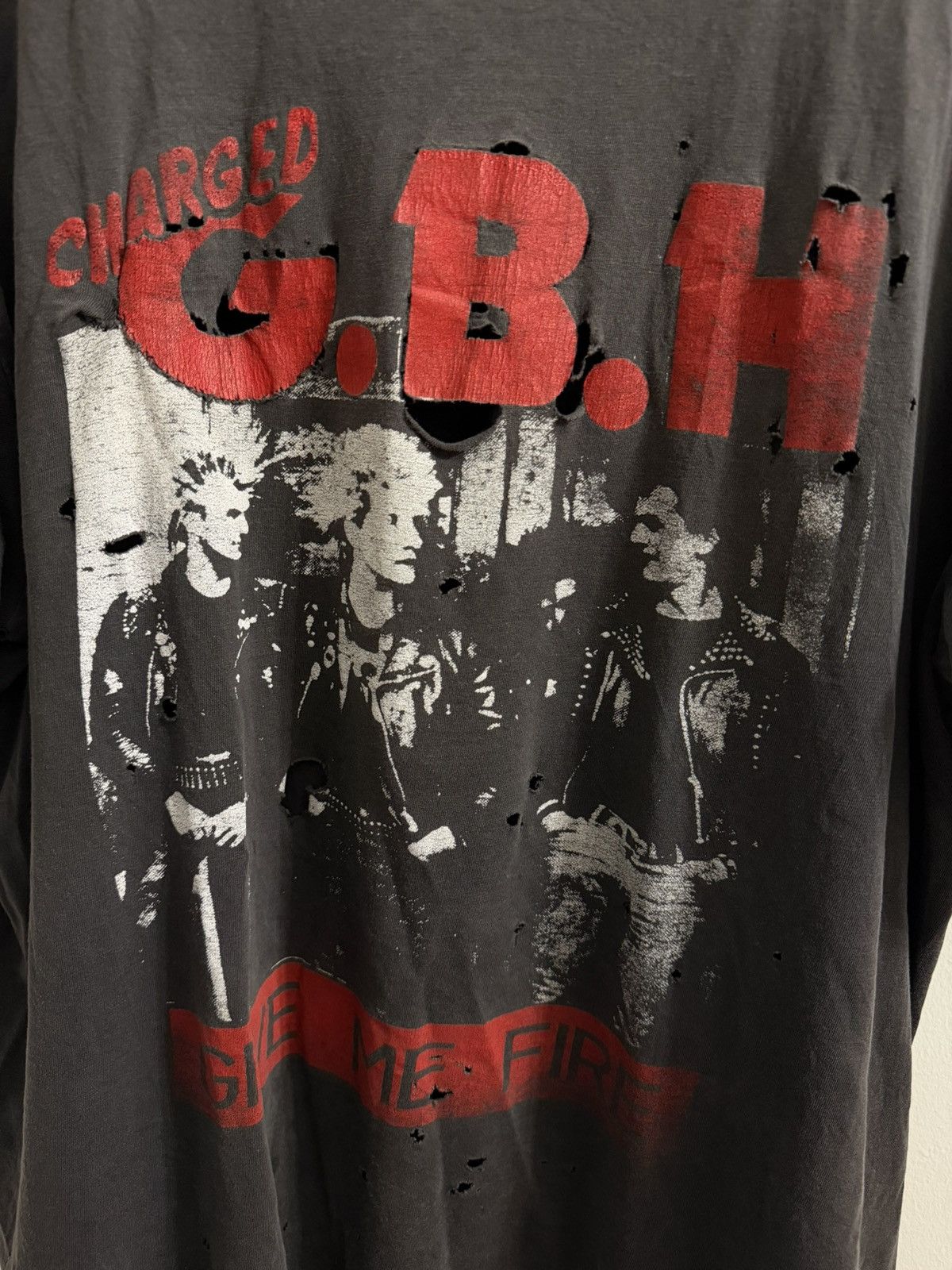 Band Tees Charged G.B.H – “Give Me Fire” Vintage Tee Size US L / EU 52-54 / 3 - 2 Thumbnail