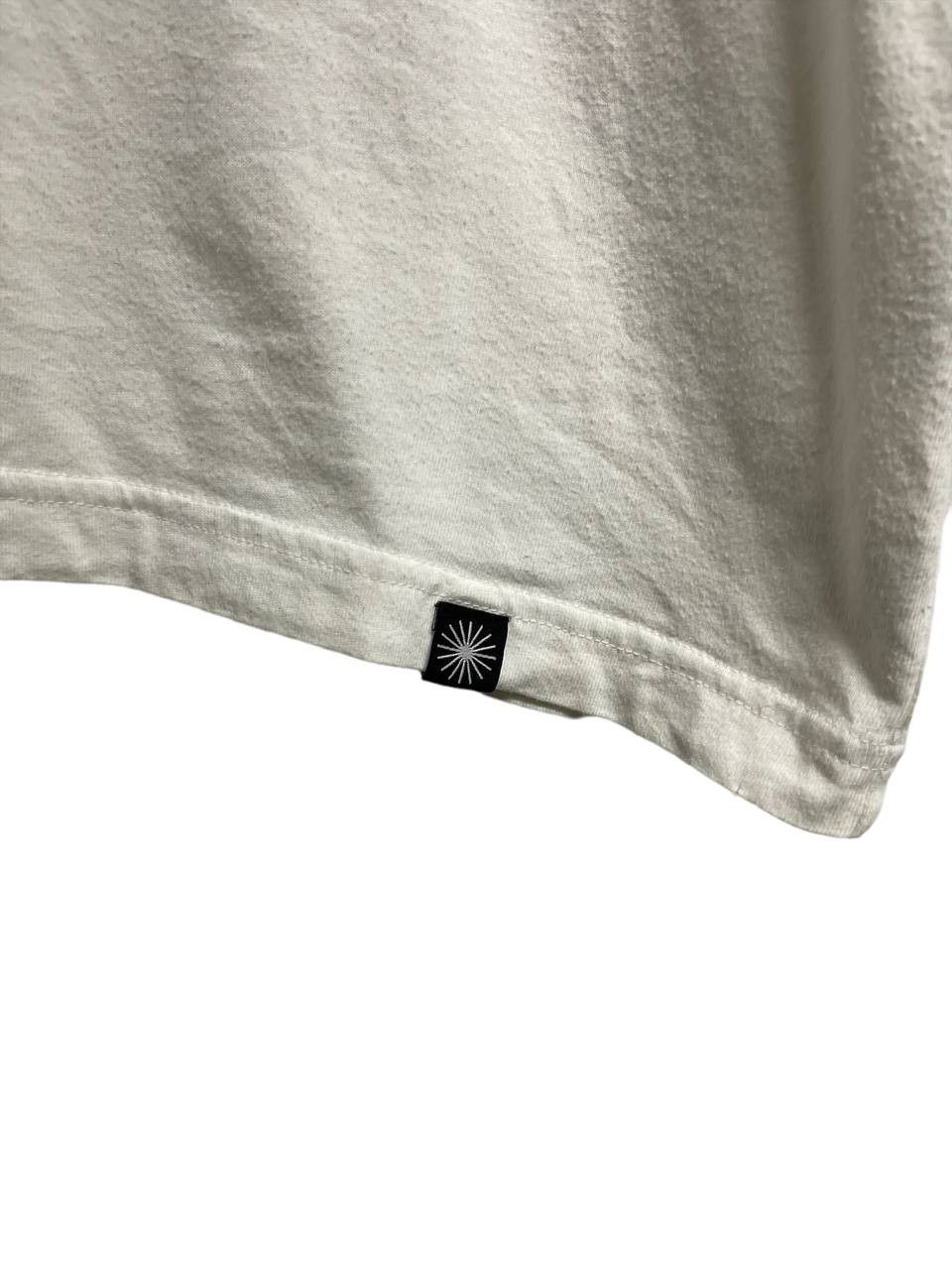 Uniqlo UNIQLO NEW EAMES SPRZ NY COLLECTION #SKU-A1444 DP Size US XL / EU 56 / 4 - 4 Thumbnail