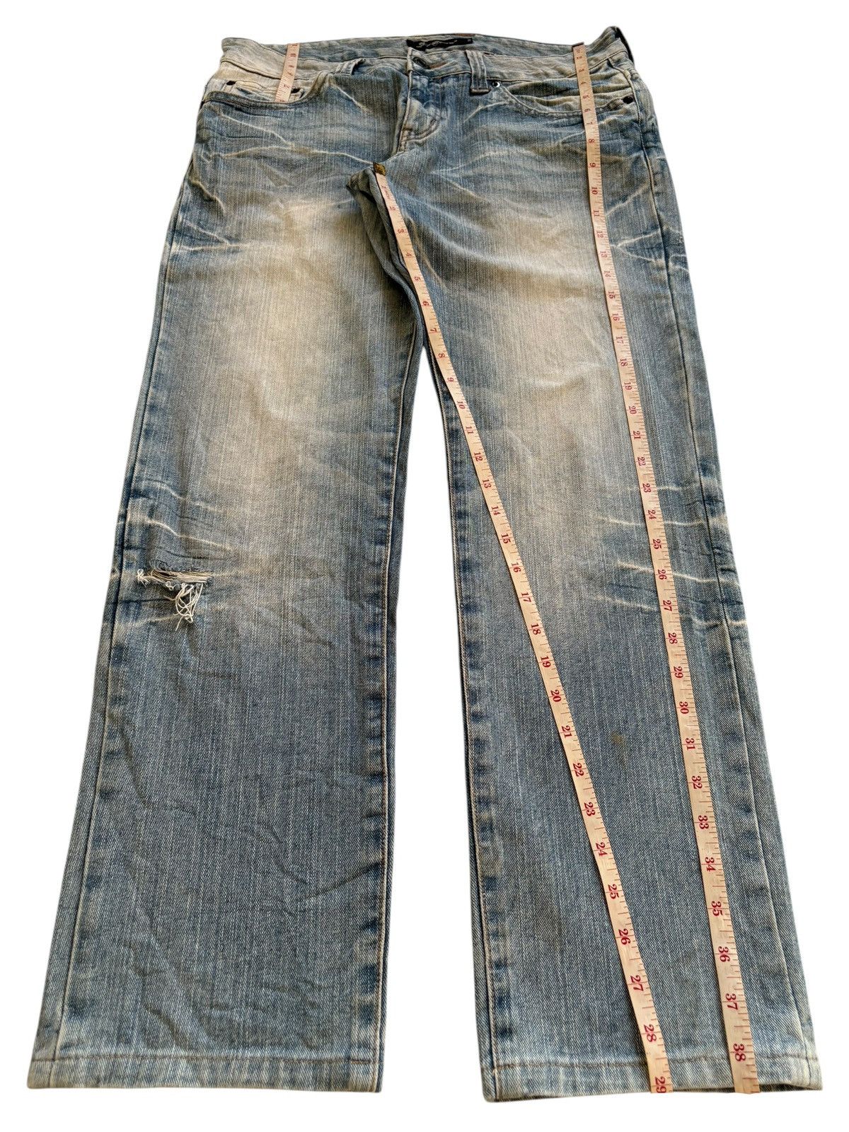 Japanese Brand Vintage Japanese Brand Faded Wash Distressed Jeans Size US 33 - 14 Thumbnail