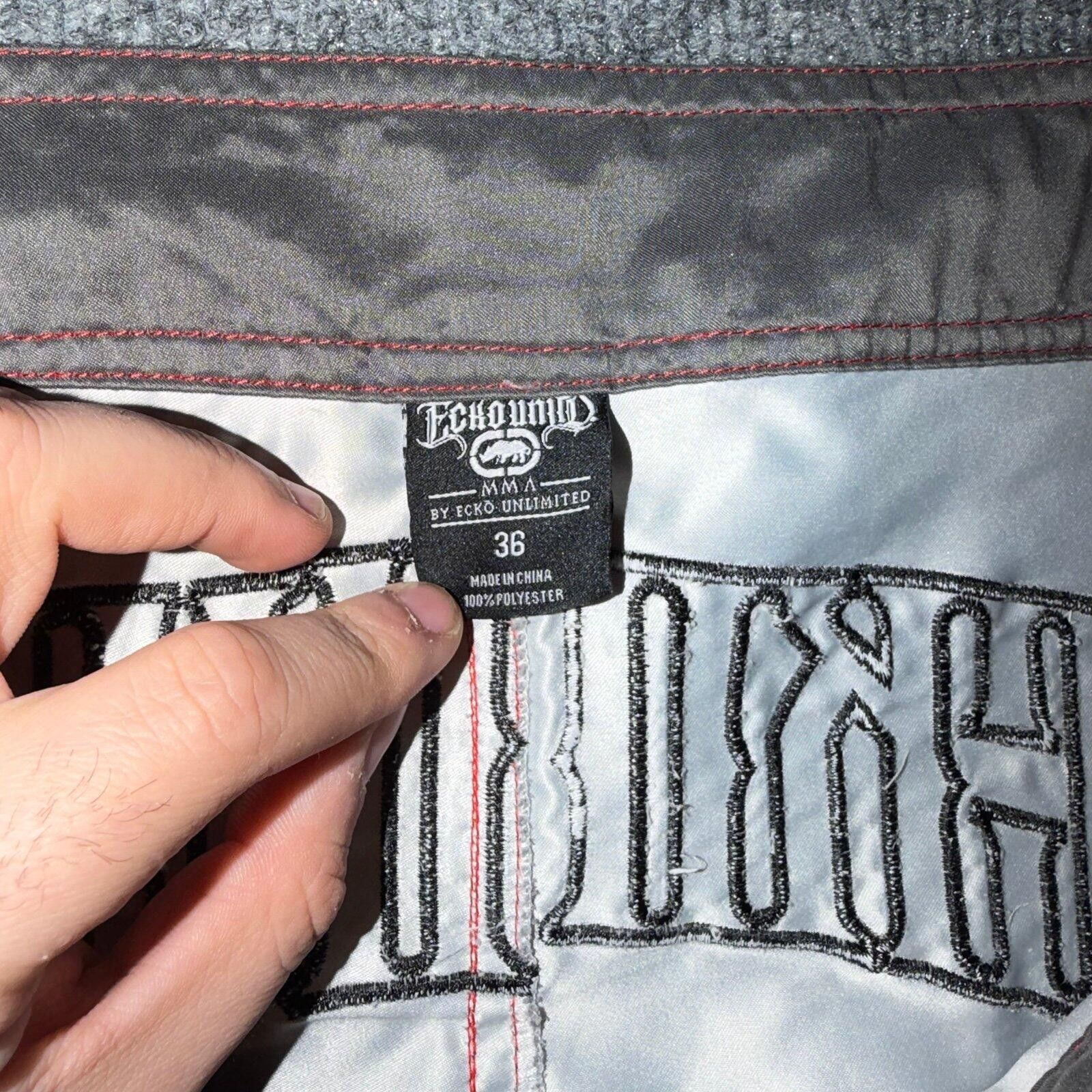 Ecko Unltd. Ecko Unlimited Wings Surf Board Shorts Mens XL VTG 90s Rare Size US 36 / EU 52 - 4 Thumbnail