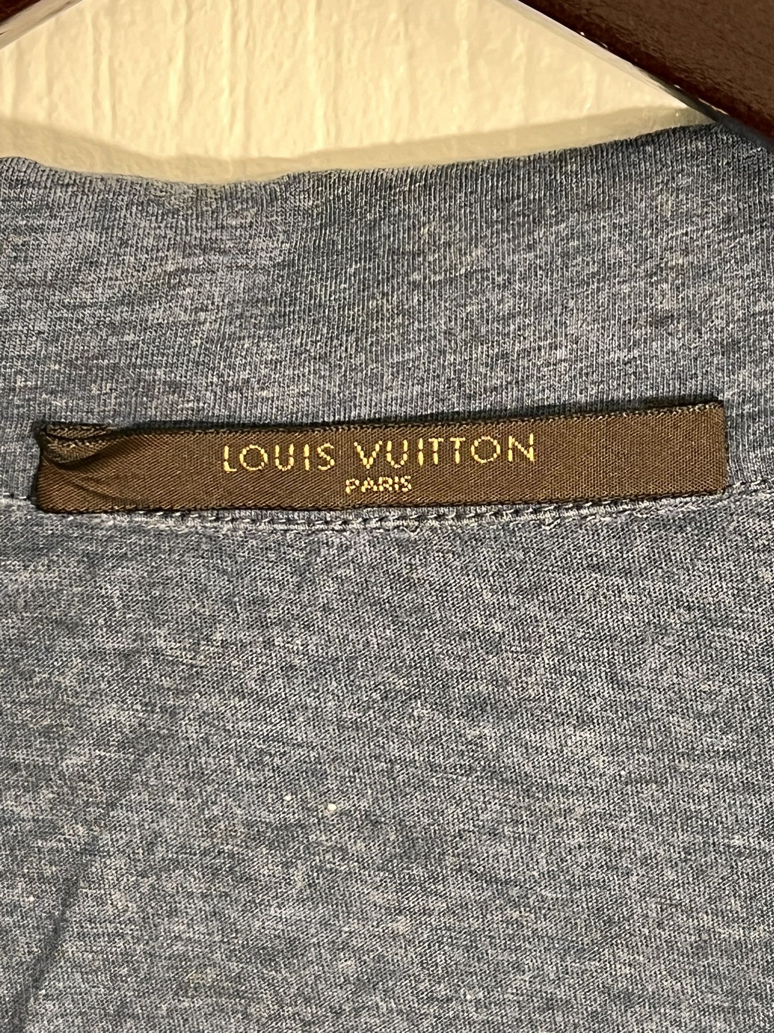 Louis Vuitton LOUIS VUITTON V-Neck Polo Shirt Short Sleeve Pocket Blue XXL Size US L / EU 52-54 / 3 - 4 Thumbnail