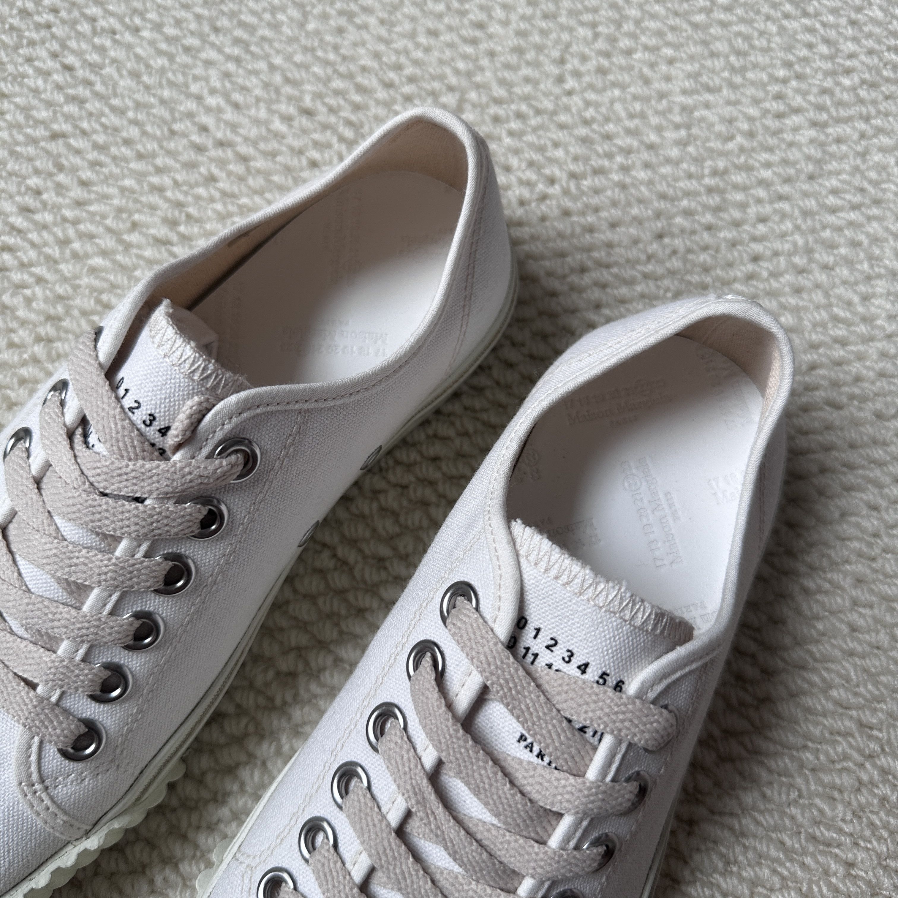 Maison Margiela Maison Margiela tabi shoes Size US 7.5 / IT 37.5 - 2 Thumbnail