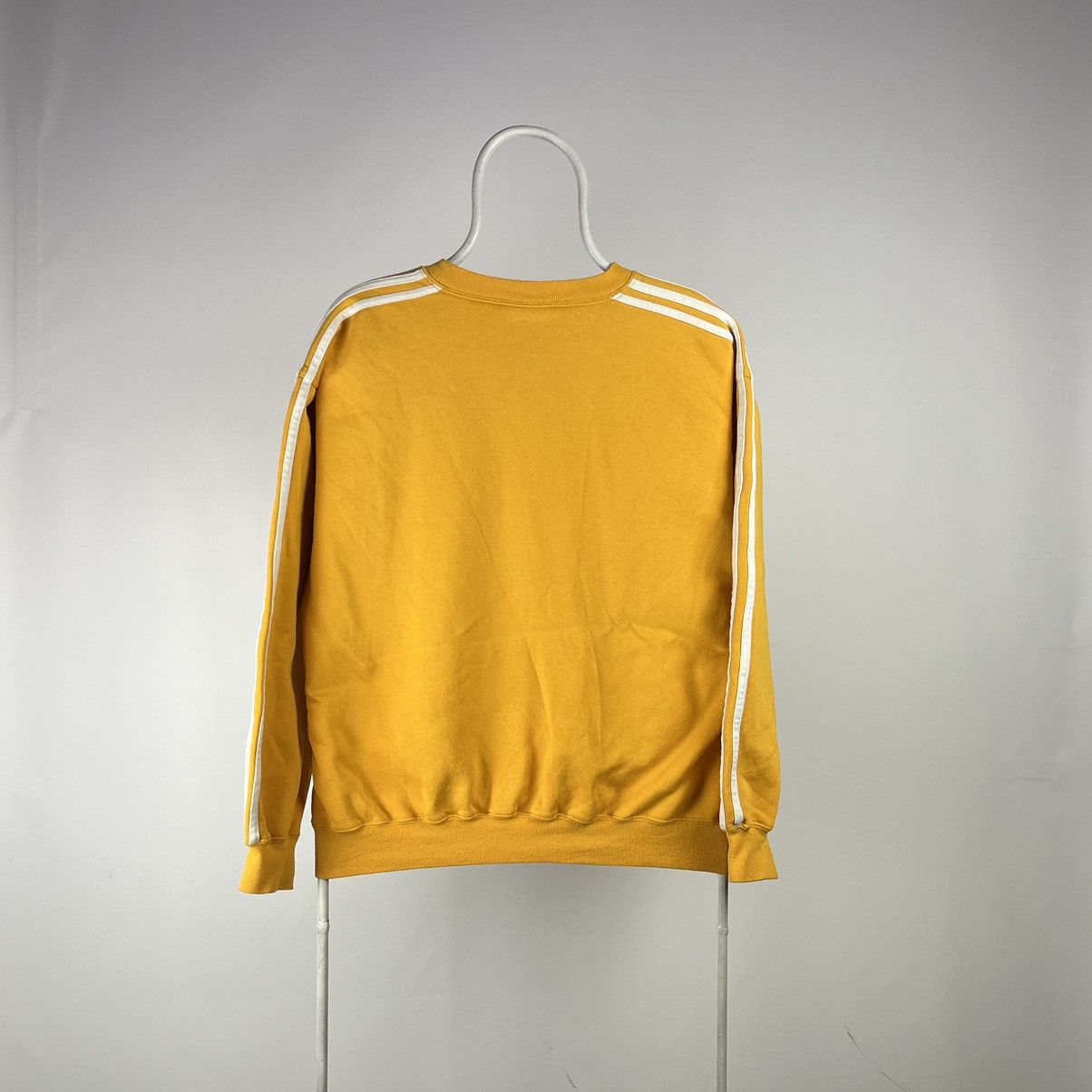 Adidas Vintage adidas sweatshirt oversized fit S/M 90s Size US S / EU 44-46 / 1 - 2 Thumbnail
