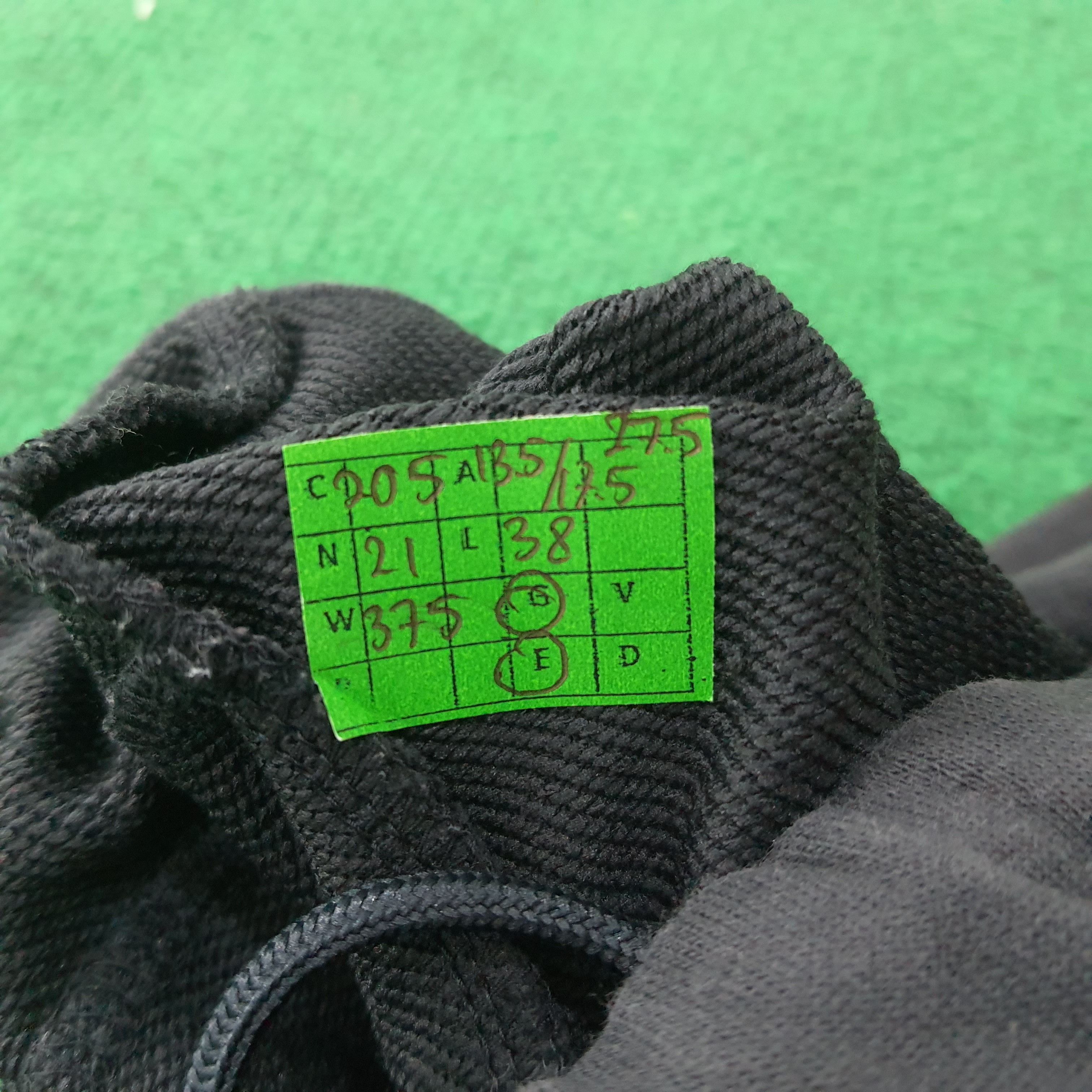 Adidas Vintage ADIDAS X Custom Yohji Yamamoto Y3 Sweatpants Size US 31 - 14 Thumbnail
