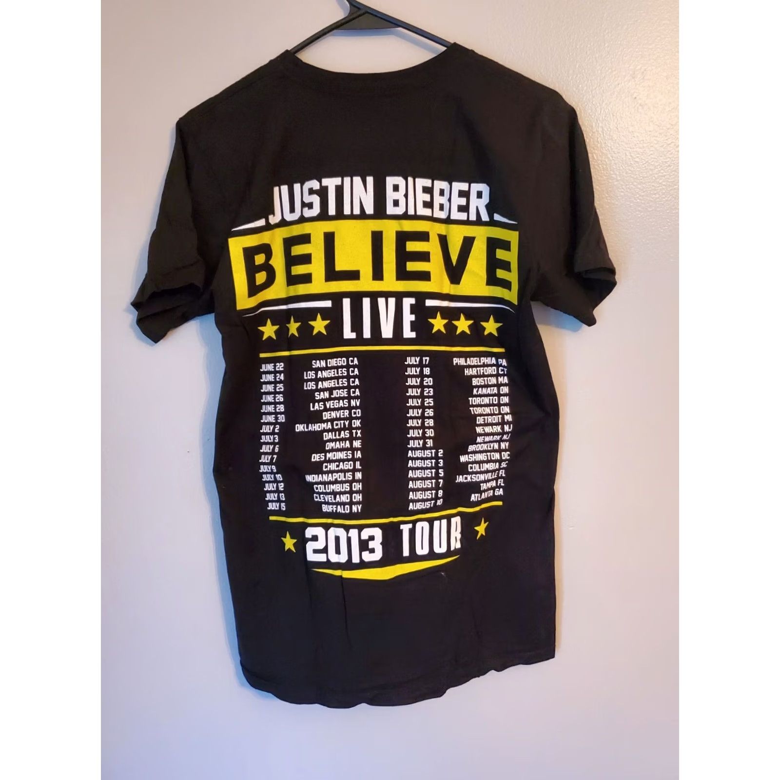 Olive JUSTIN BIEBER CONCERT T SHIRT Believe Live Tour 2013 2-Sided Cities Smile SMALL Size US S / EU 44-46 / 1 - 2 Thumbnail