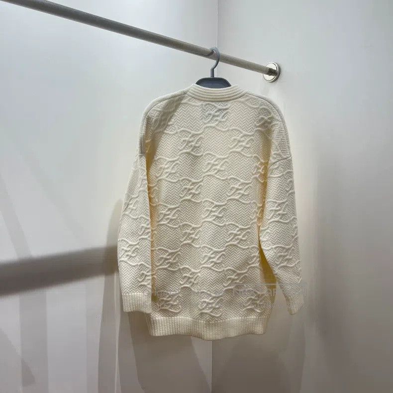 Fendi Fendi Full print Logo embossed wool sweater Size XXS / US 00 / IT 34 - 2 Thumbnail