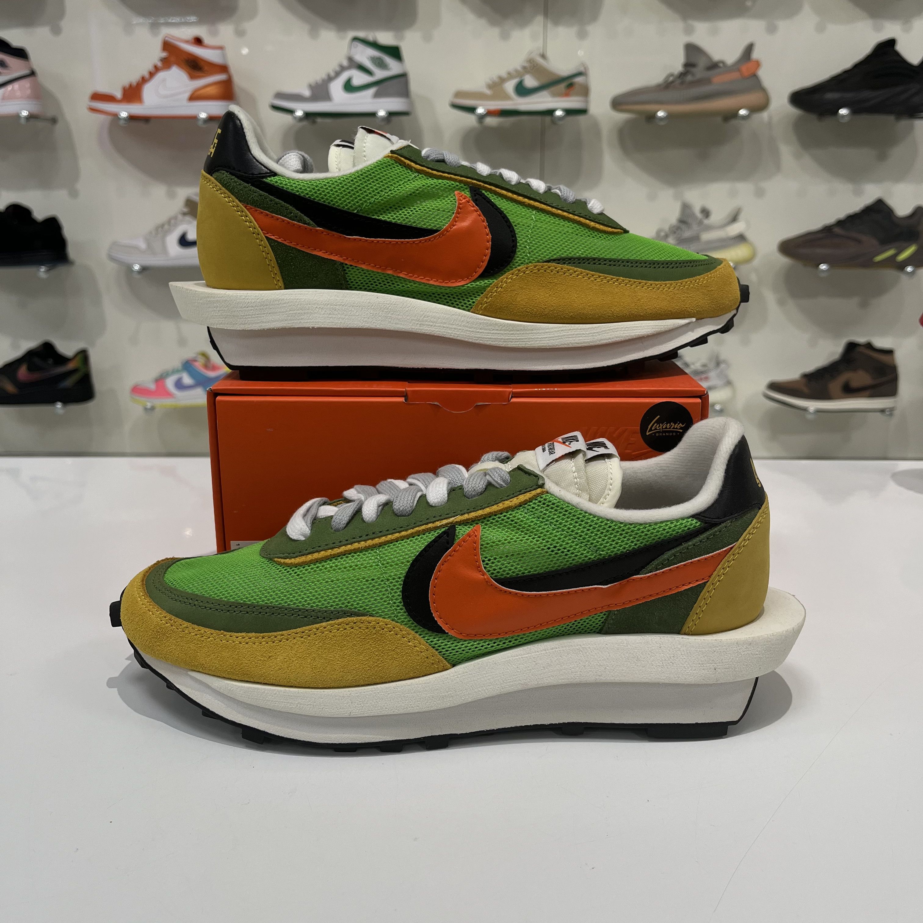 Nike Nike LD Waffle Sacai Green Multi Size US 9 / EU 42 - 1 Thumbnail
