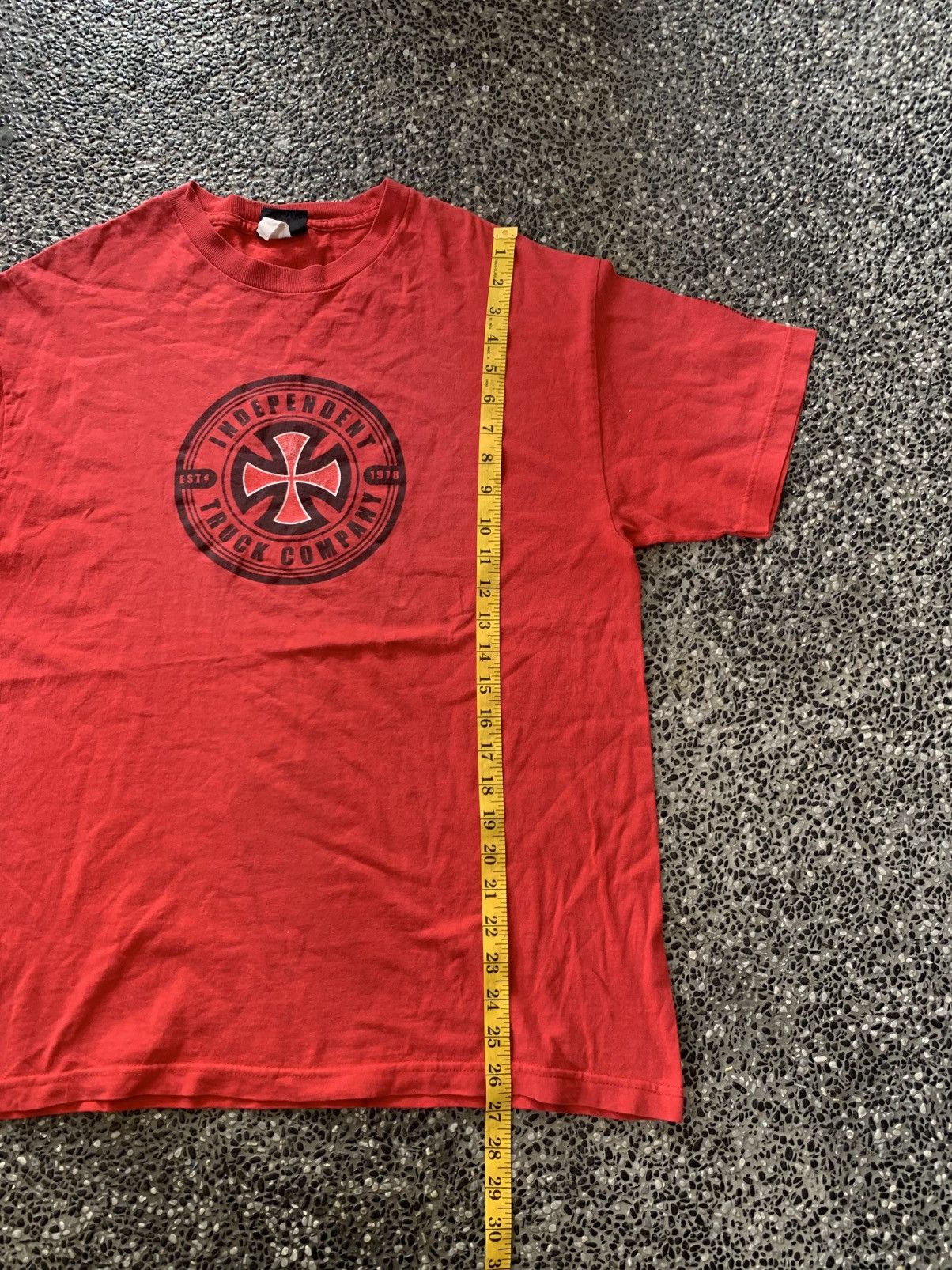 Independent Truck Co. Vintage Independent Truck Company Skateboards T shirt Size US L / EU 52-54 / 3 - 10 Thumbnail