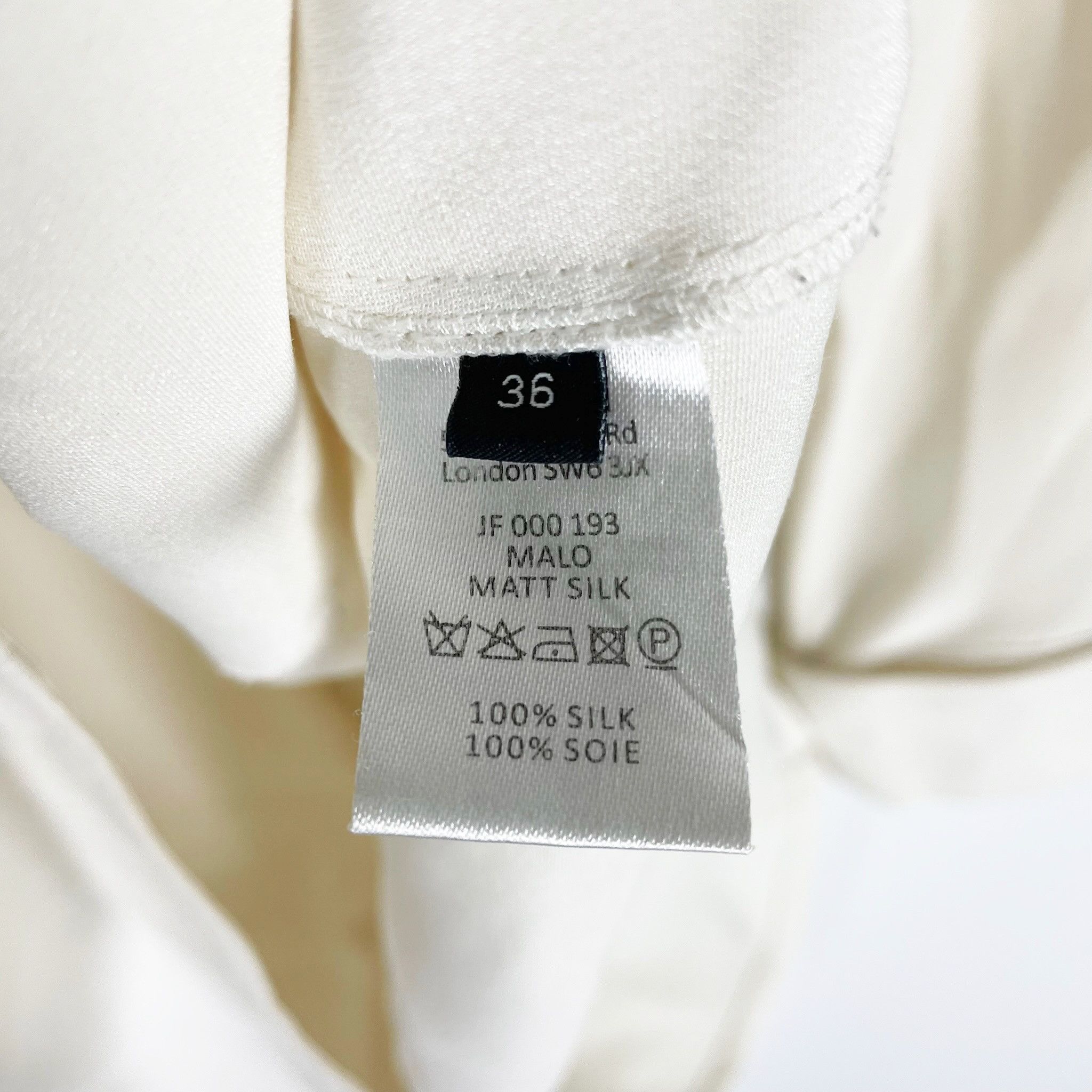Joseph Joseph Matte Silk Chiffon Half Rolled Sleeve Size S / US 4 / IT 40 - 2 Thumbnail