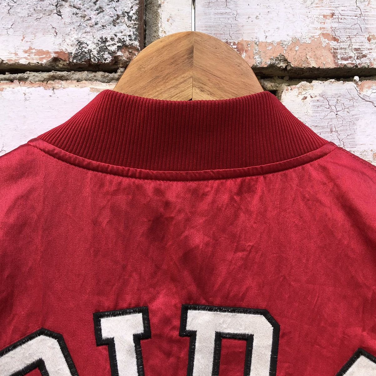 Adidas Vintage 80/90s Adidas Big Logo Descente Nylon Bomber Jacket Size US M / EU 48-50 / 2 - 10 Thumbnail
