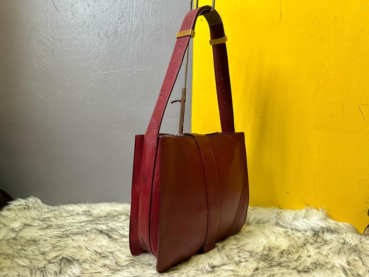 Bottega Veneta Authentic Bottega Veneta Nappa Medium Marie Bordeaux Leather Size ONE SIZE - 3 Thumbnail