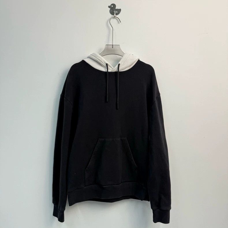 Louis Vuitton Louis Vuitton 22 New 2054 Black and White Color-Block Hood Size US S / EU 44-46 / 1 - 1 Thumbnail