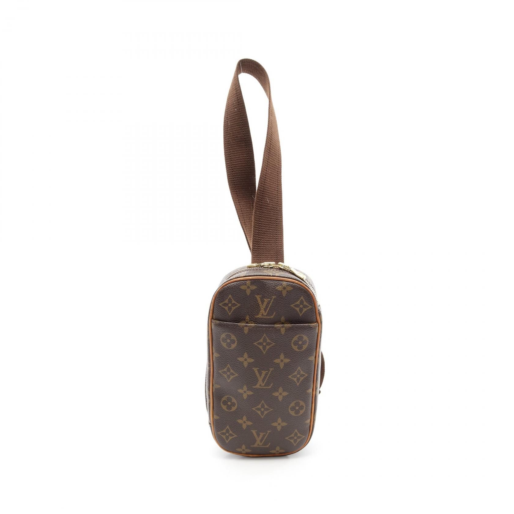 Louis Vuitton Louis Vuitton Louis Vuitton Pochette Gange Monogram Shoulder Bag Canvas Belt Bag M51870 Size ONE SIZE - 1 Thumbnail