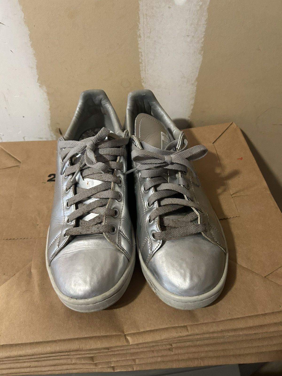Adidas × Raf Simons Raf Simons x Adidas Stan Smith Silver Size US 10 / EU 43 - 1 Thumbnail