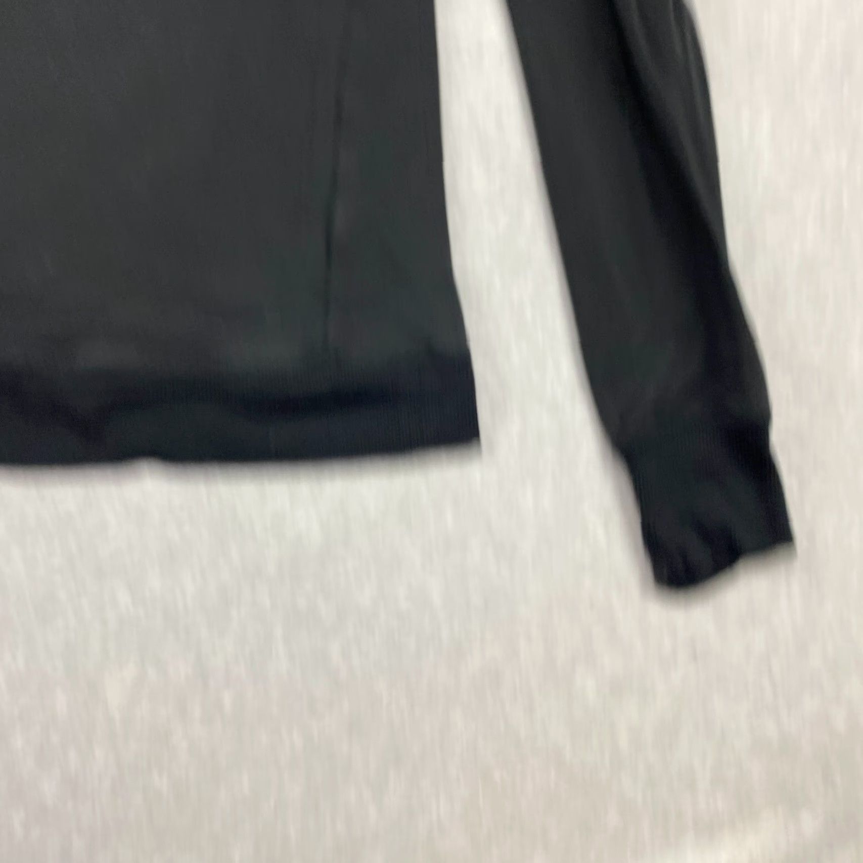 Athleta Athleta Hoodie Womens Small Black Fleece Thumbholes Stretch Criss Cross Back Size S / US 4 / IT 40 - 4 Thumbnail