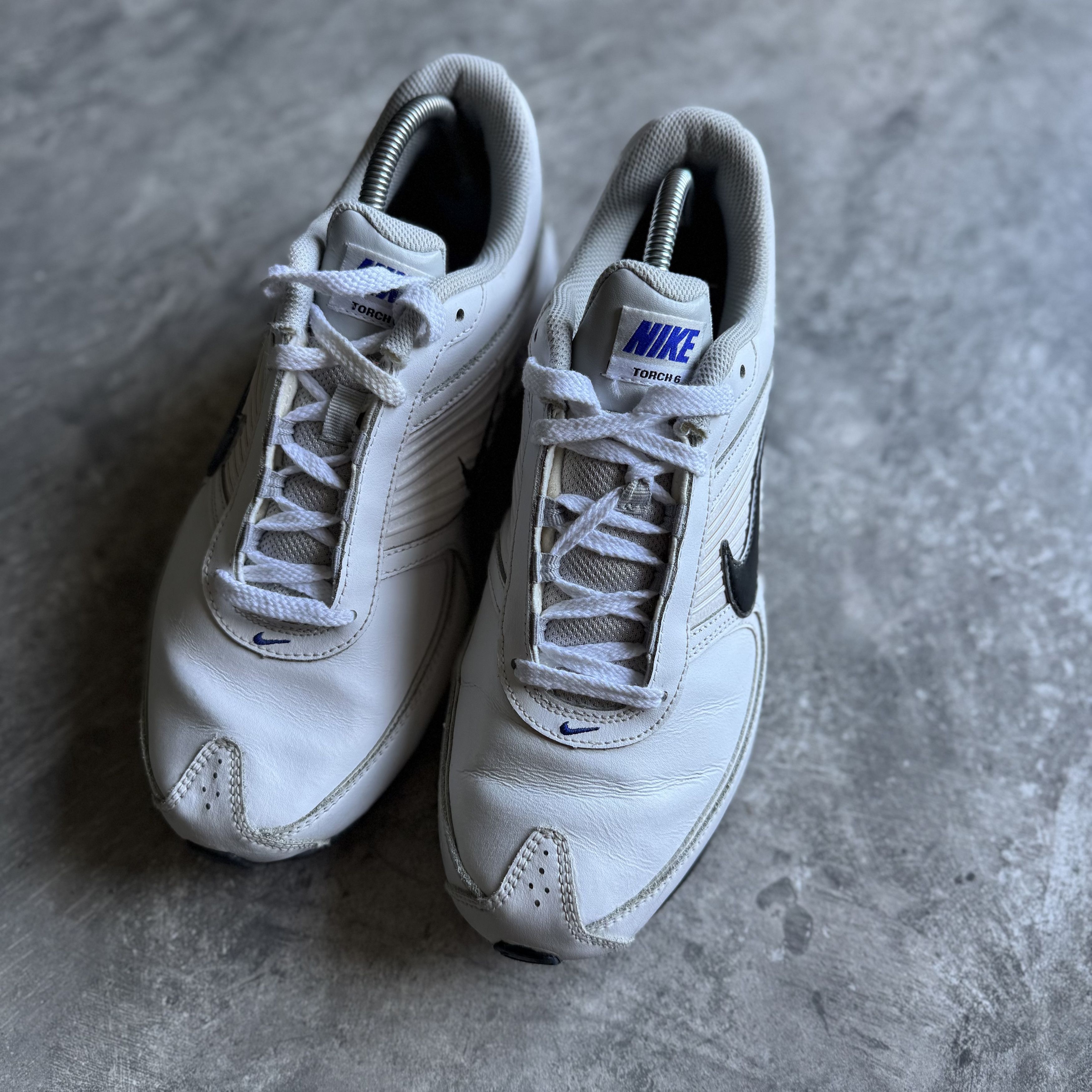 Nike Nike Air Max Torch 5 Size US 9.5 / EU 42-43 - 2 Thumbnail
