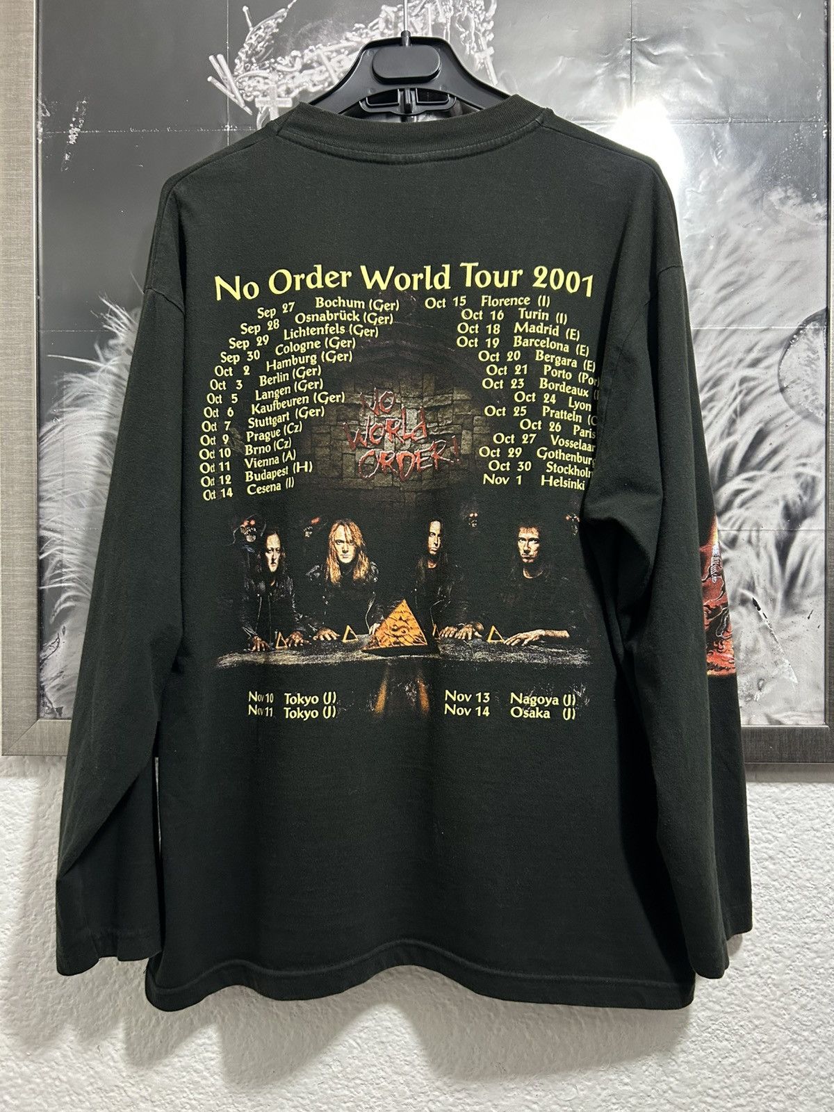 Band Tees 2001 Gamma Ray No Order World Tour L/S Size US L / EU 52-54 / 3 - 2 Thumbnail