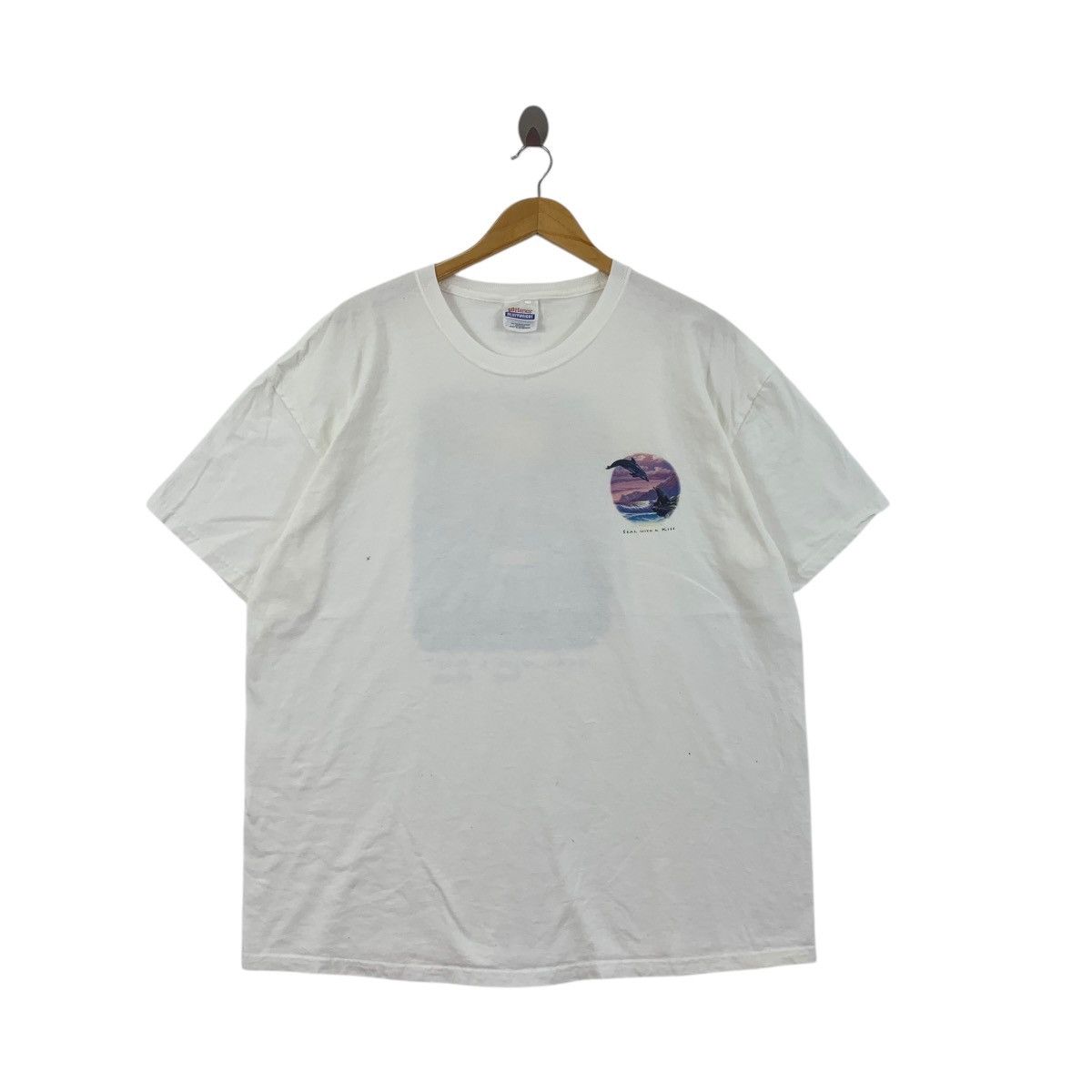 Vintage Vintage 90’ ANTHONY CASAY HAWAII Seal With A Kiss Tee Shirt Size US L / EU 52-54 / 3 - 1 Thumbnail