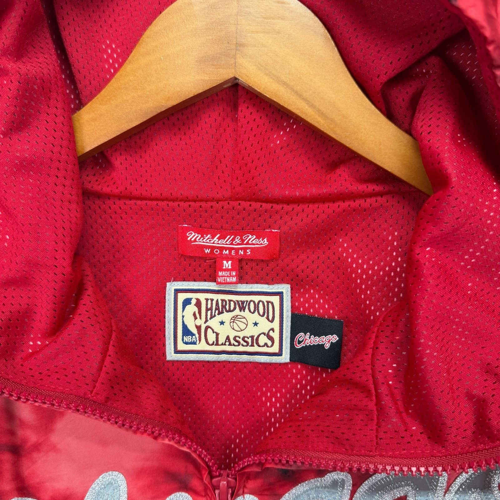 Mitchell & Ness Chicago NBA Bulls Mitchell & Ness Women's Galaxy Hoodie M Size M / US 6-8 / IT 42-44 - 5 Thumbnail