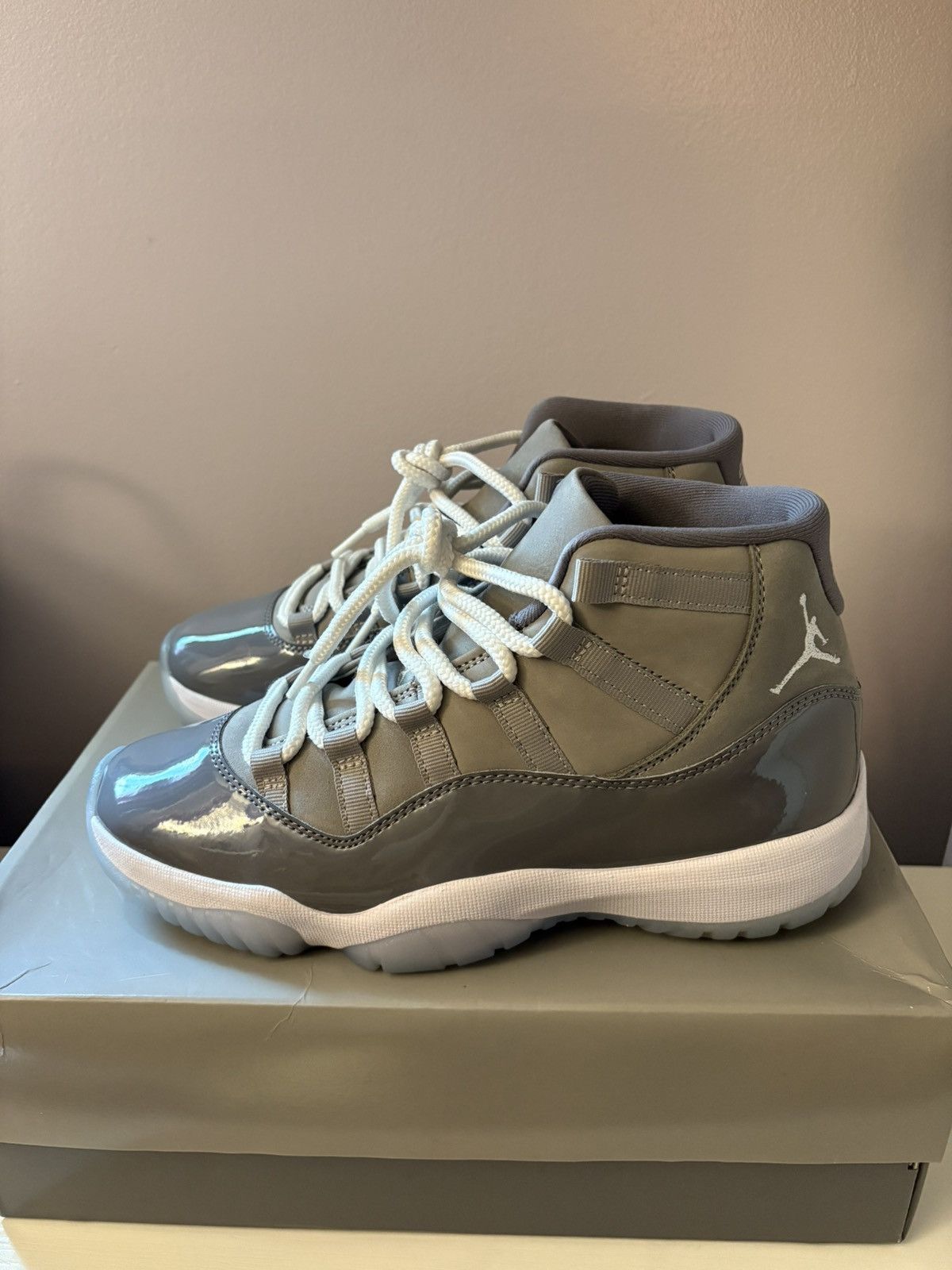 Jordan Brand Jordan "Cool Grey" 11s Size US 8.5 / EU 41-42 - 3 Thumbnail