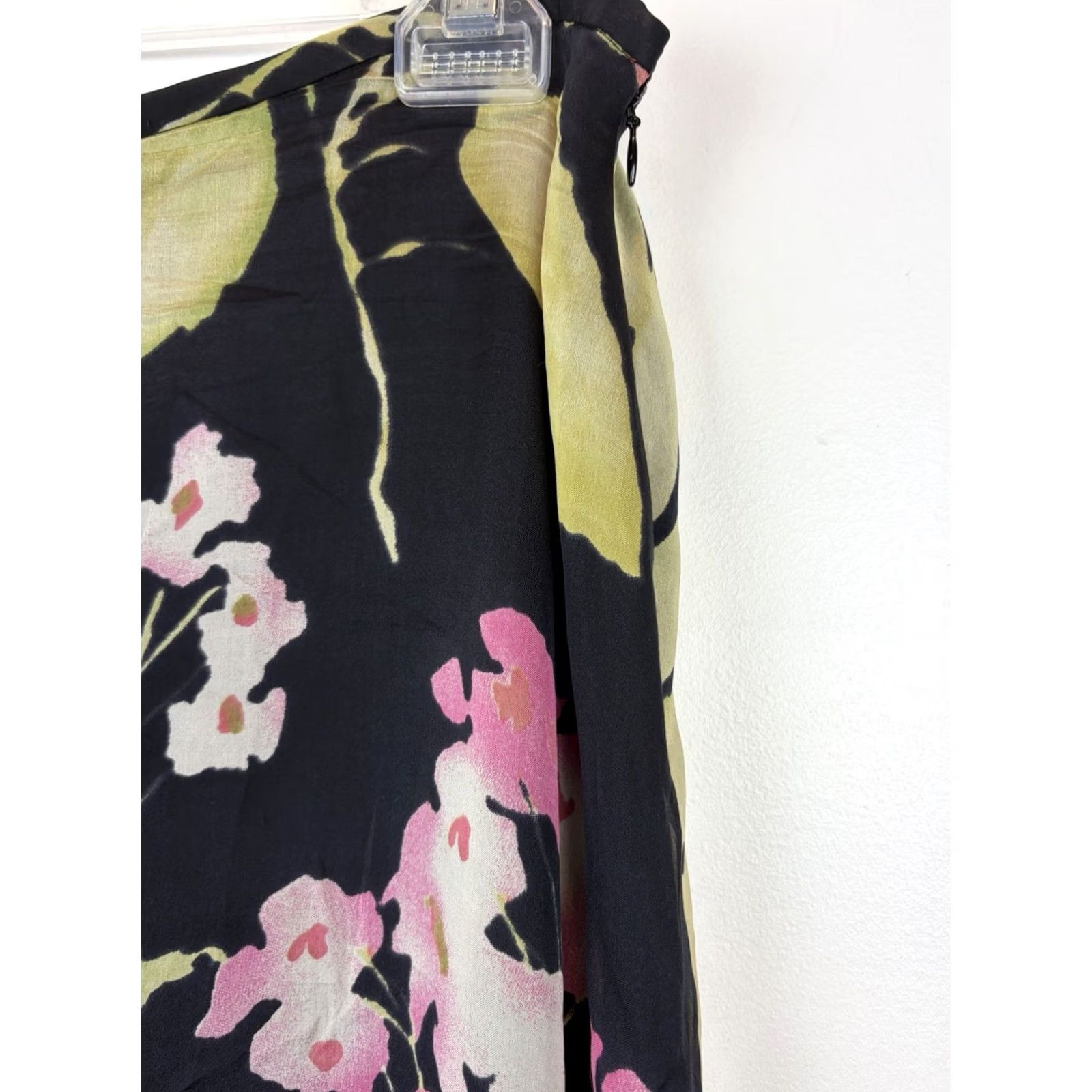 Vintage Dana Buchman Maxi Skirt Womens 14 Black Silk Floral Lined Long Skirt Petite Casual Workwear 90s Bohemian City Flower Gang Mens? Size 36" / US 14 / IT 50 - 4 Thumbnail