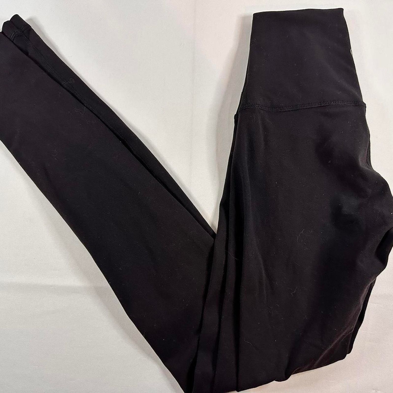 Lululemon Lululemon Align Gym/ Yoga Leggings Black Size 2 Size 26" / US 2 / IT 38 - 2 Thumbnail
