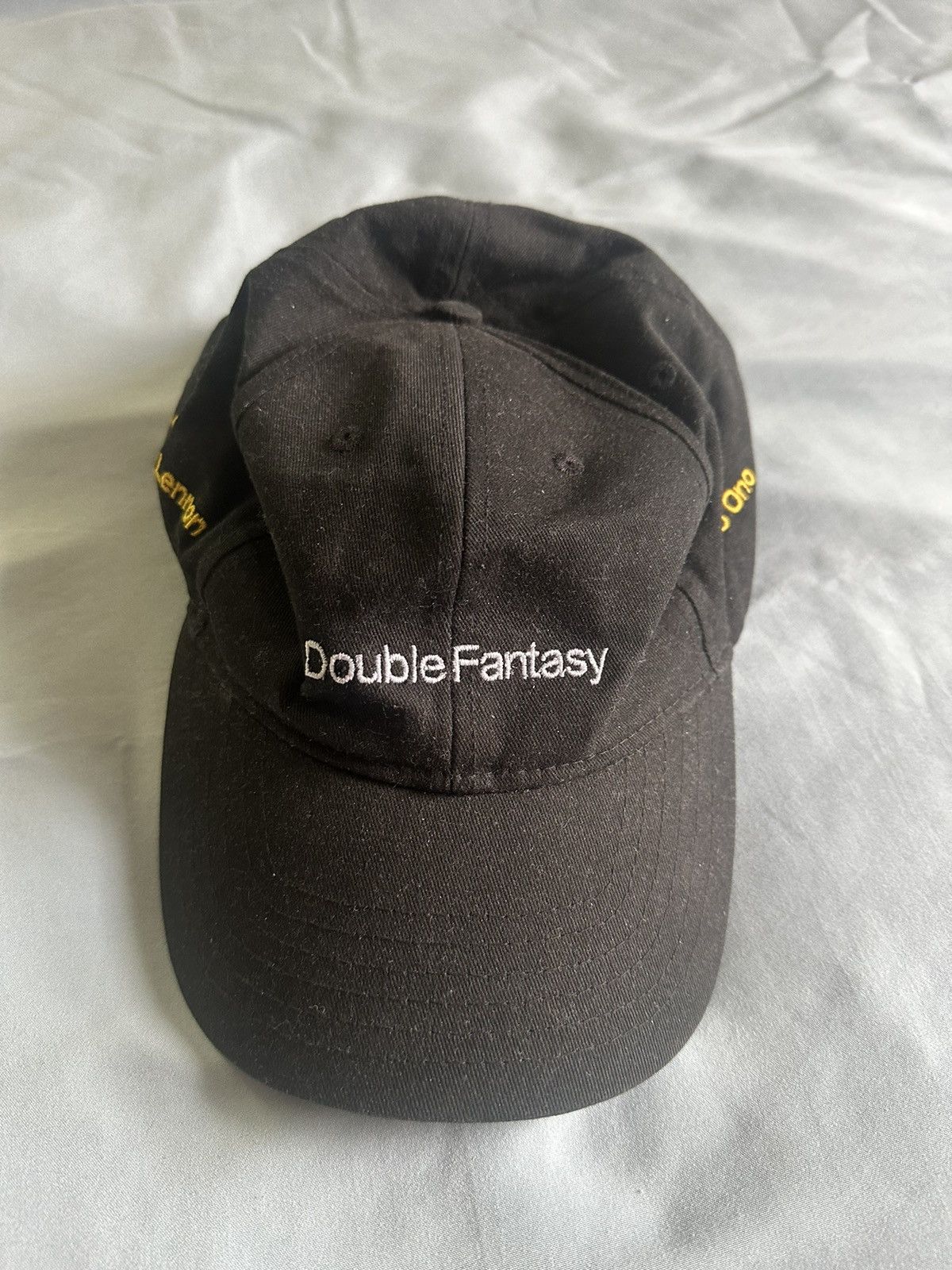 Opening Ceremony Opening Ceremony x Yoko Ono x Shinoyama x Double Fantasy Size ONE SIZE - 1 Thumbnail
