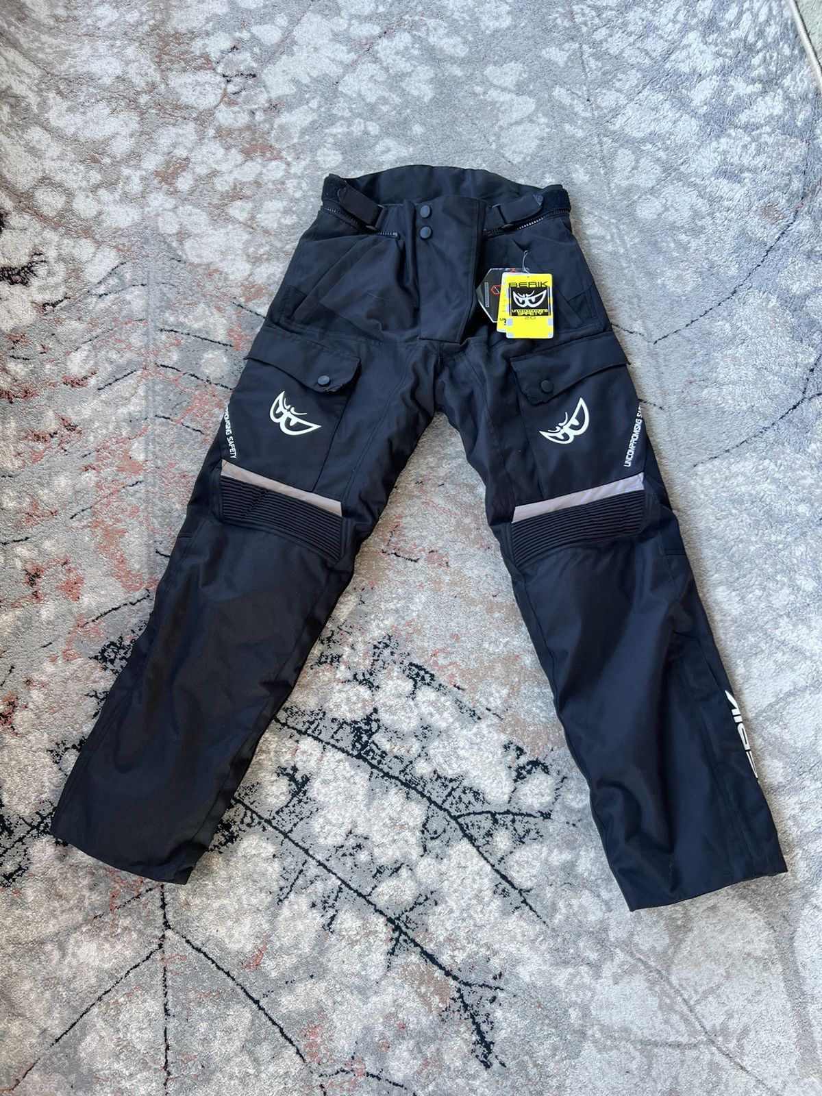 Other Berik Uncompromising Safety 2.0 Moto Pants Size US 38 / EU 54 - 1 Thumbnail