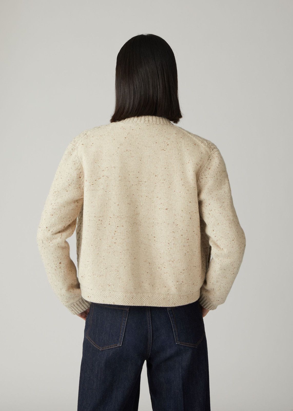 Loro Piana o1srvl11e0125 Roundneck Cashmere Cardigan in Beige Size XS / US 0-2 / IT 36-38 - 5 Thumbnail