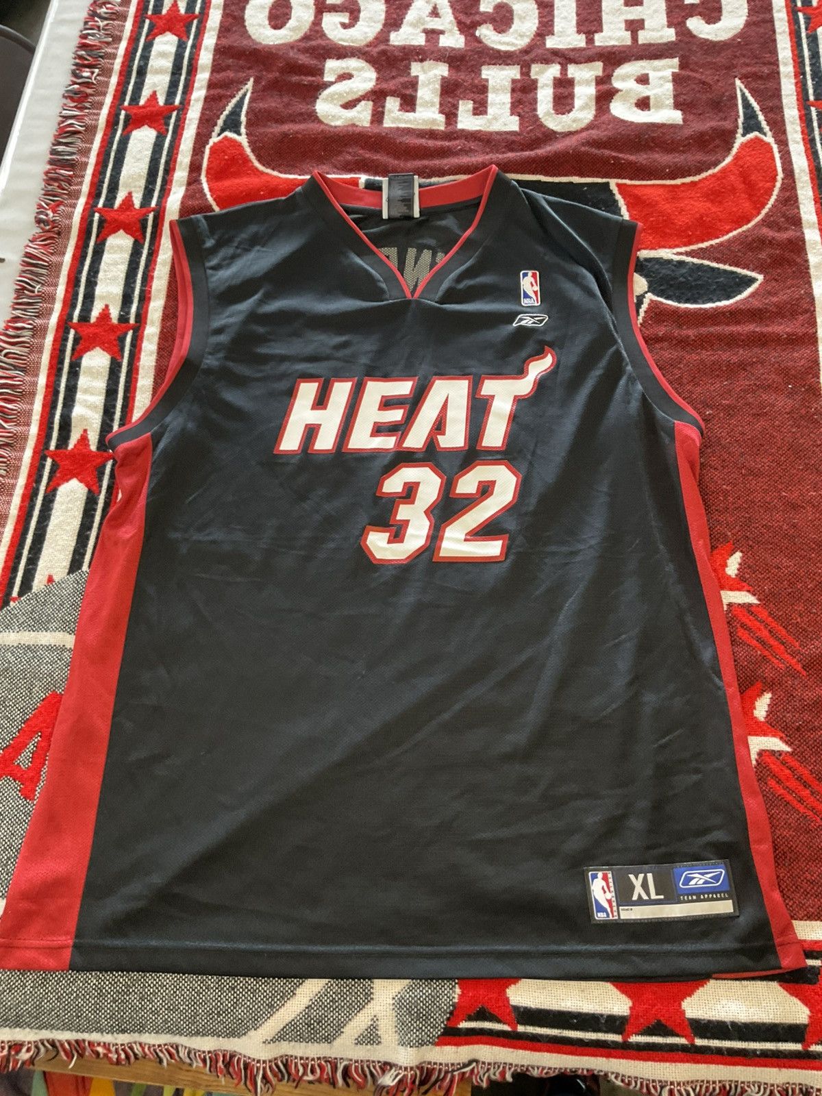 Reebok Vintage NBA, Miami Heat Shaquille O’Neal jersey XL Size US XL / EU 56 / 4 - 1 Thumbnail