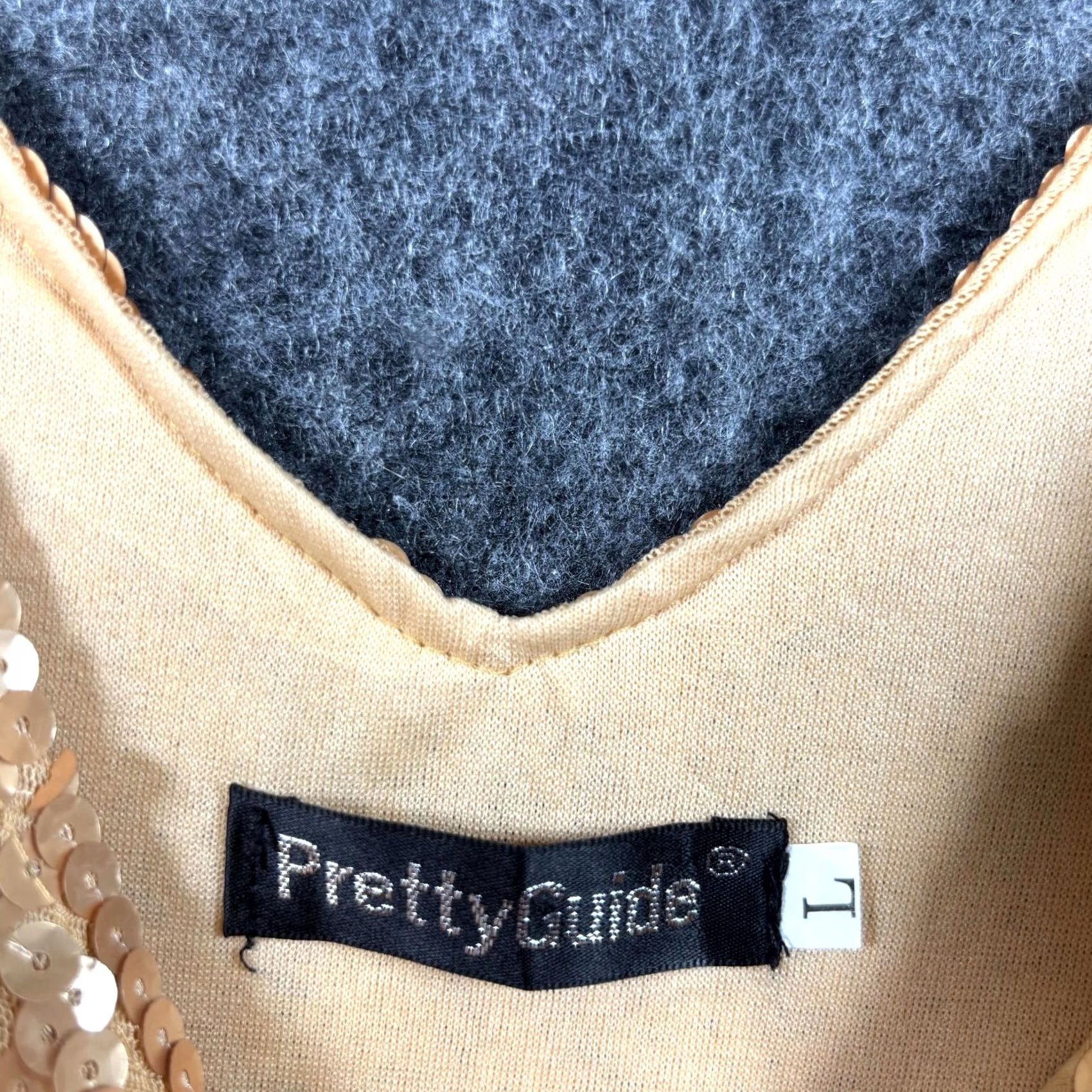Vintage Pretty Guide Women's L Gold Sequin Sheath Dress Party Cocktail Wedding V-Neck Sleeveless Regular Size Size L / US 10 / IT 46 - 5 Thumbnail