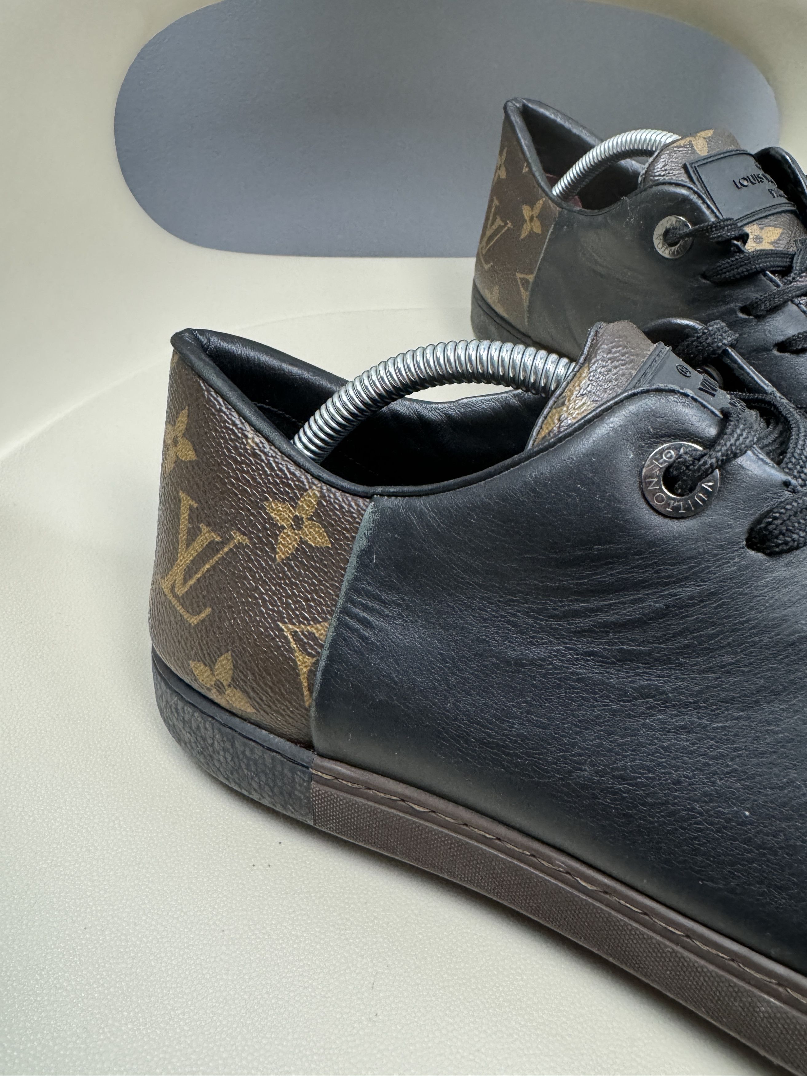 Leather Louis Vuitton Line-Up Monogram Leather Sneakers Size 8 US 9 Size US 9 / EU 42 - 7 Thumbnail