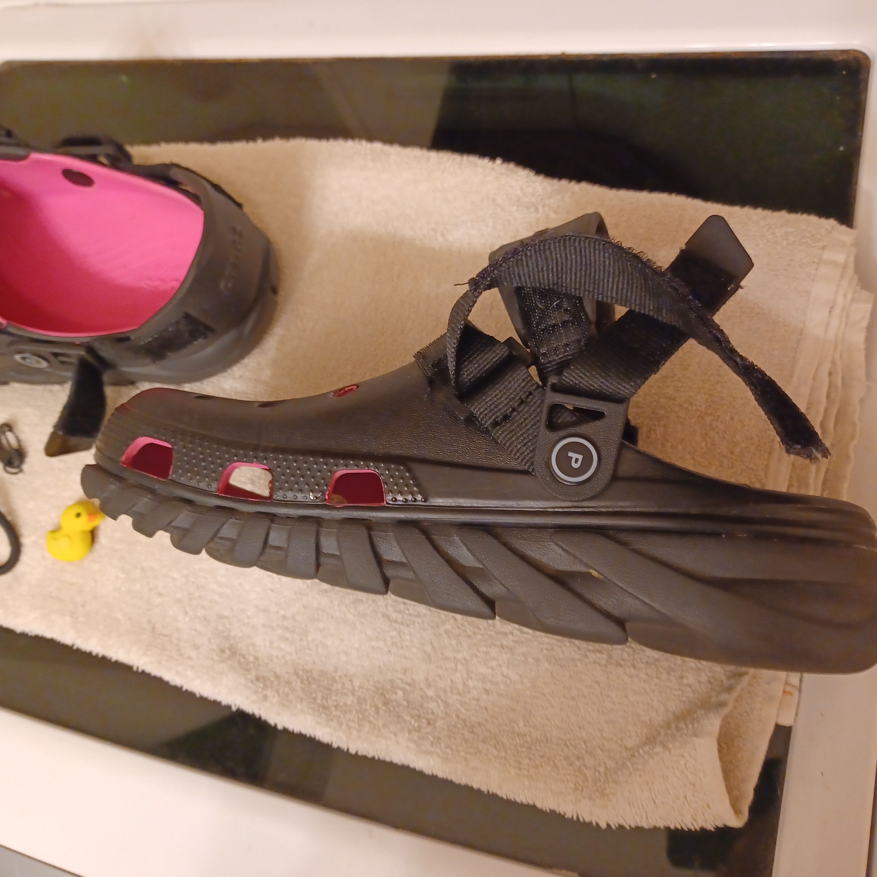 Crocs × POST&CO Posty & Co black crocs M8 W10 Size US 8 / EU 41 - 4 Thumbnail