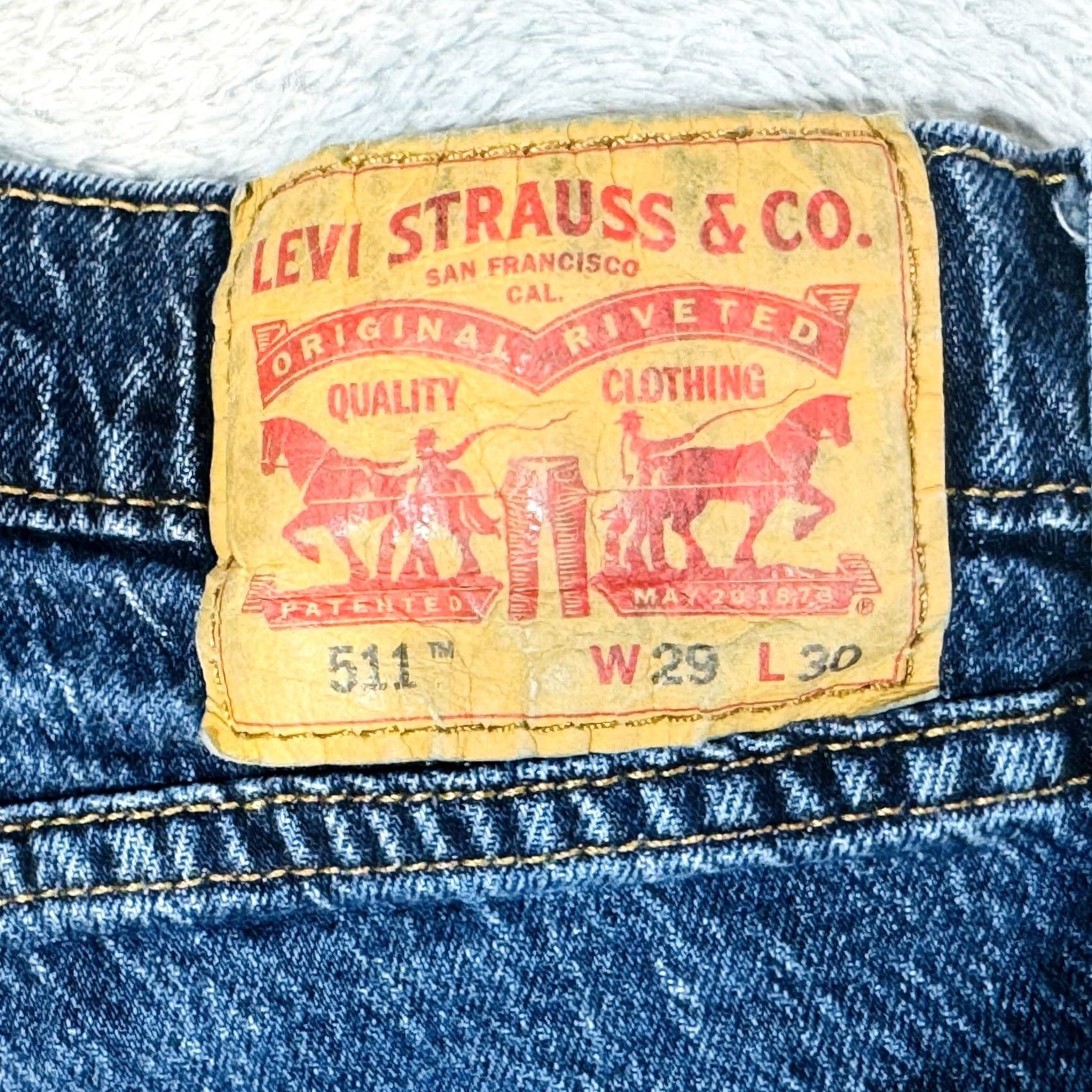 Levi's VINTAGE Levi's 511 Jeans Mens 29x30 Blue Medium Wash Slim Taper Stretch Denim Jeans Size US 29 - 4 Thumbnail